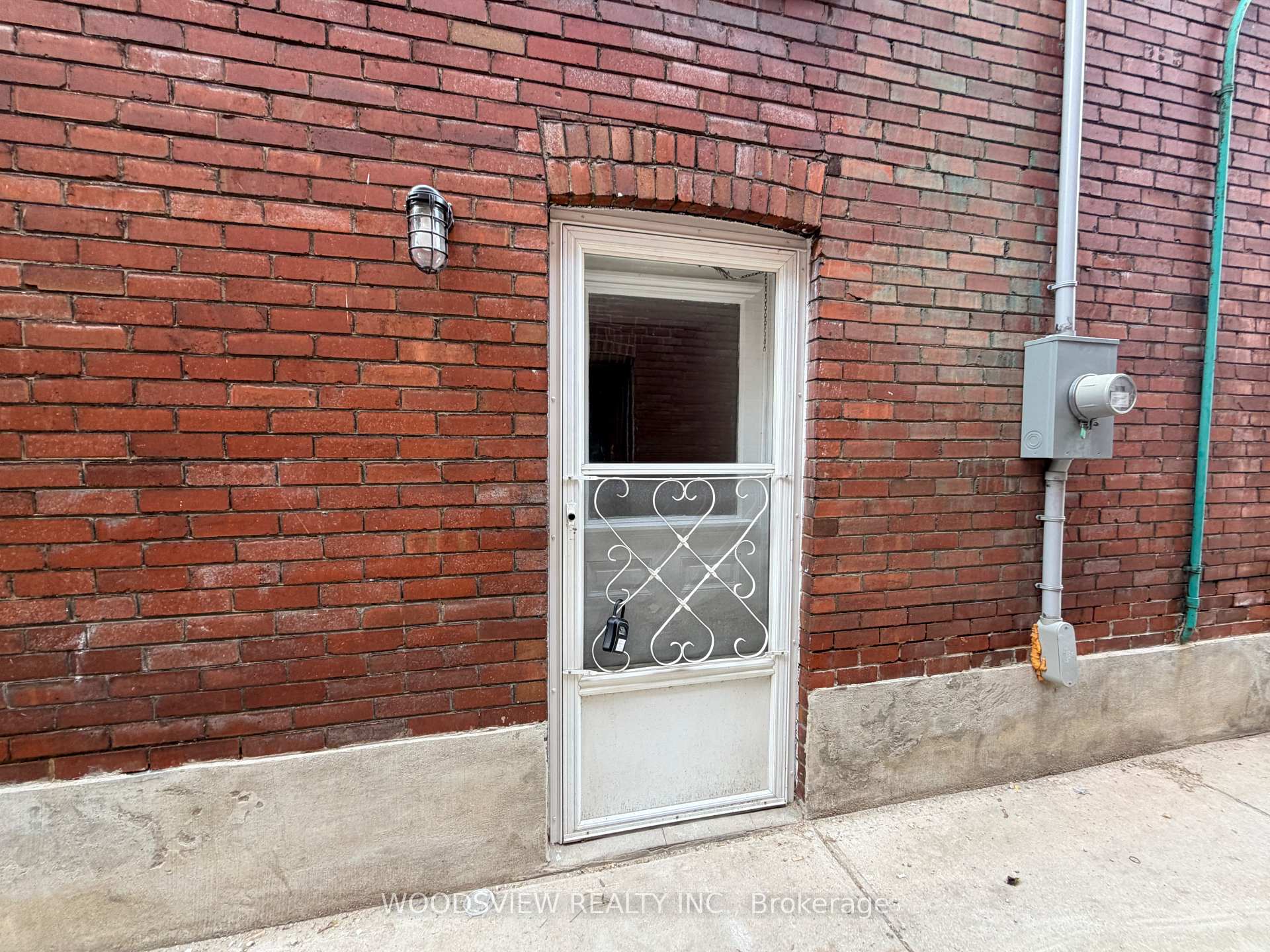 Photo 3 of Unit Lower, 152 Medland Street, Toronto, Junction Area — HOMEH