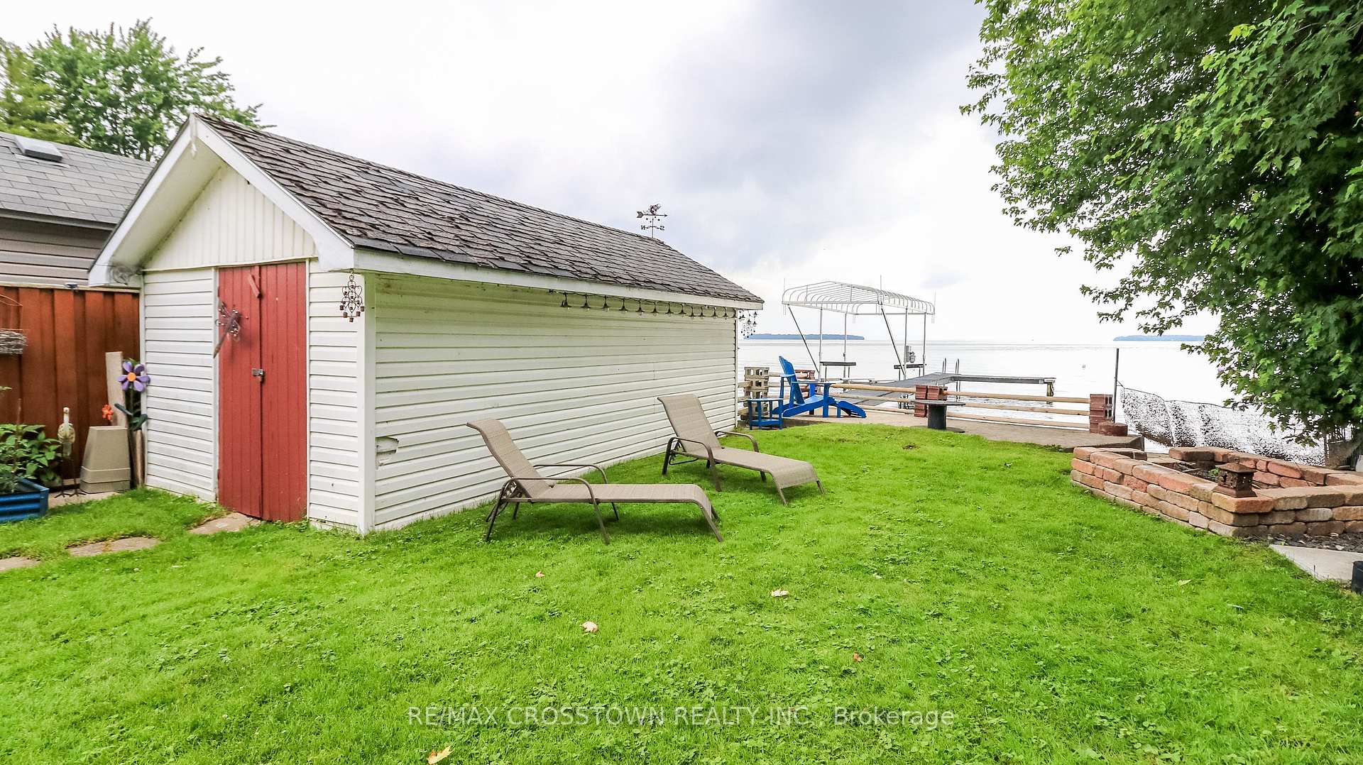 Photo 5 of 2325 Crystal Beach Road, Innisfil, Alcona — HOMEH