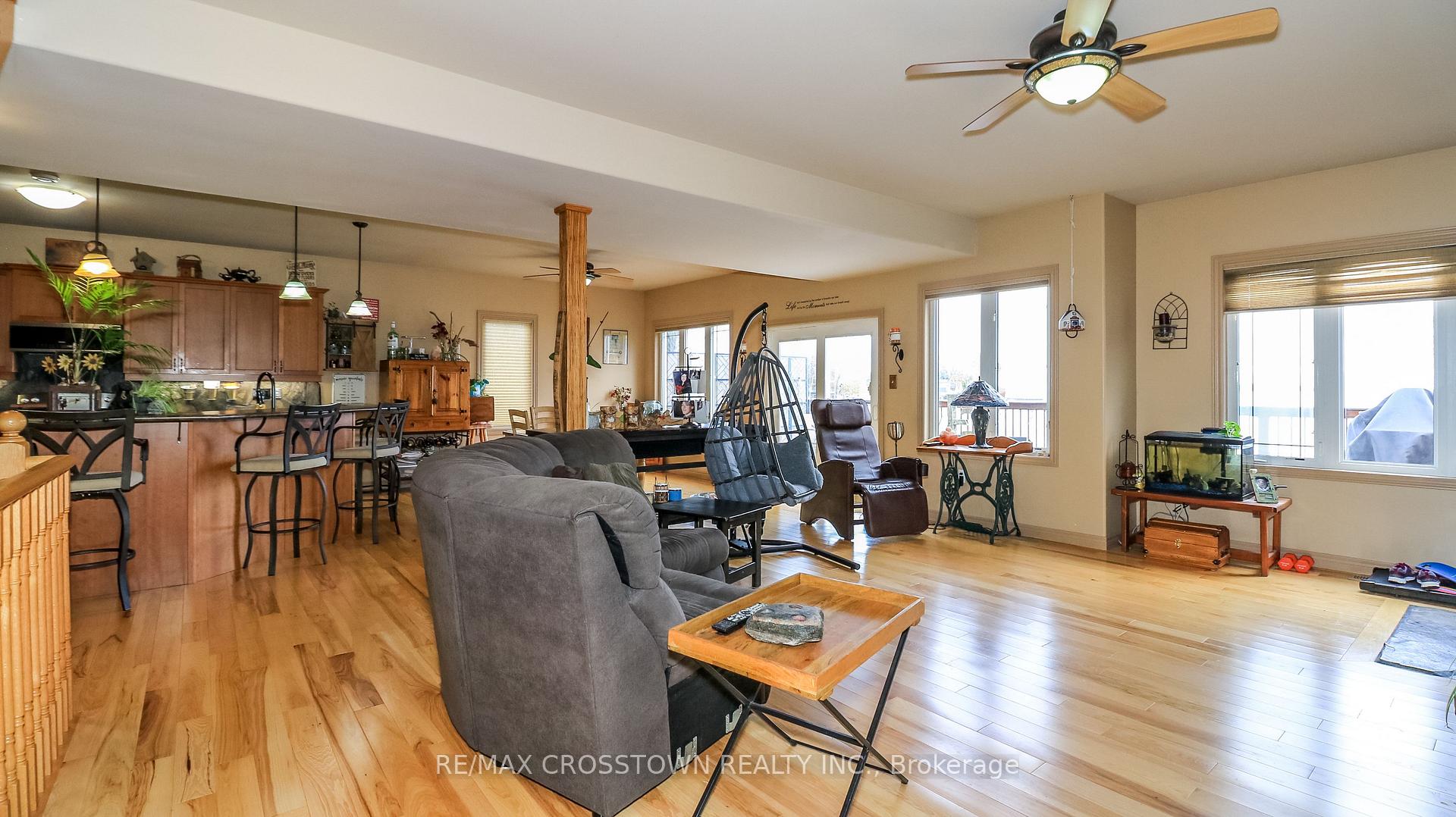 Photo 13 of 2325 Crystal Beach Road, Innisfil, Alcona — HOMEH