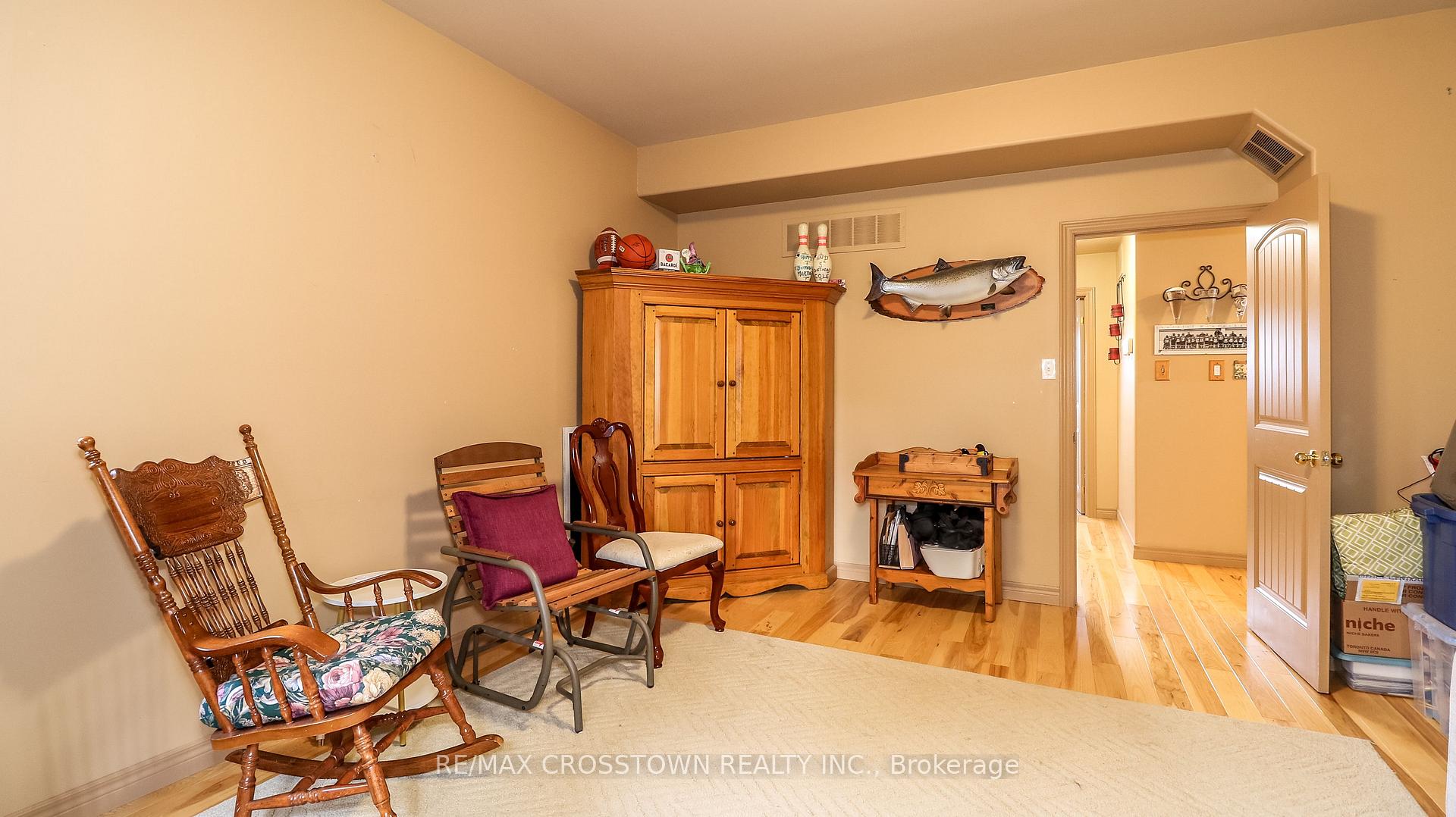 Photo 20 of 2325 Crystal Beach Road, Innisfil, Alcona — HOMEH
