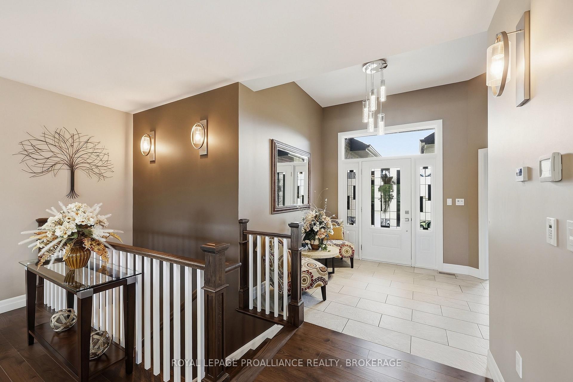 Photo 6 of 4 Sandstone Court, Frontenac, Frontenac South — HOMEH