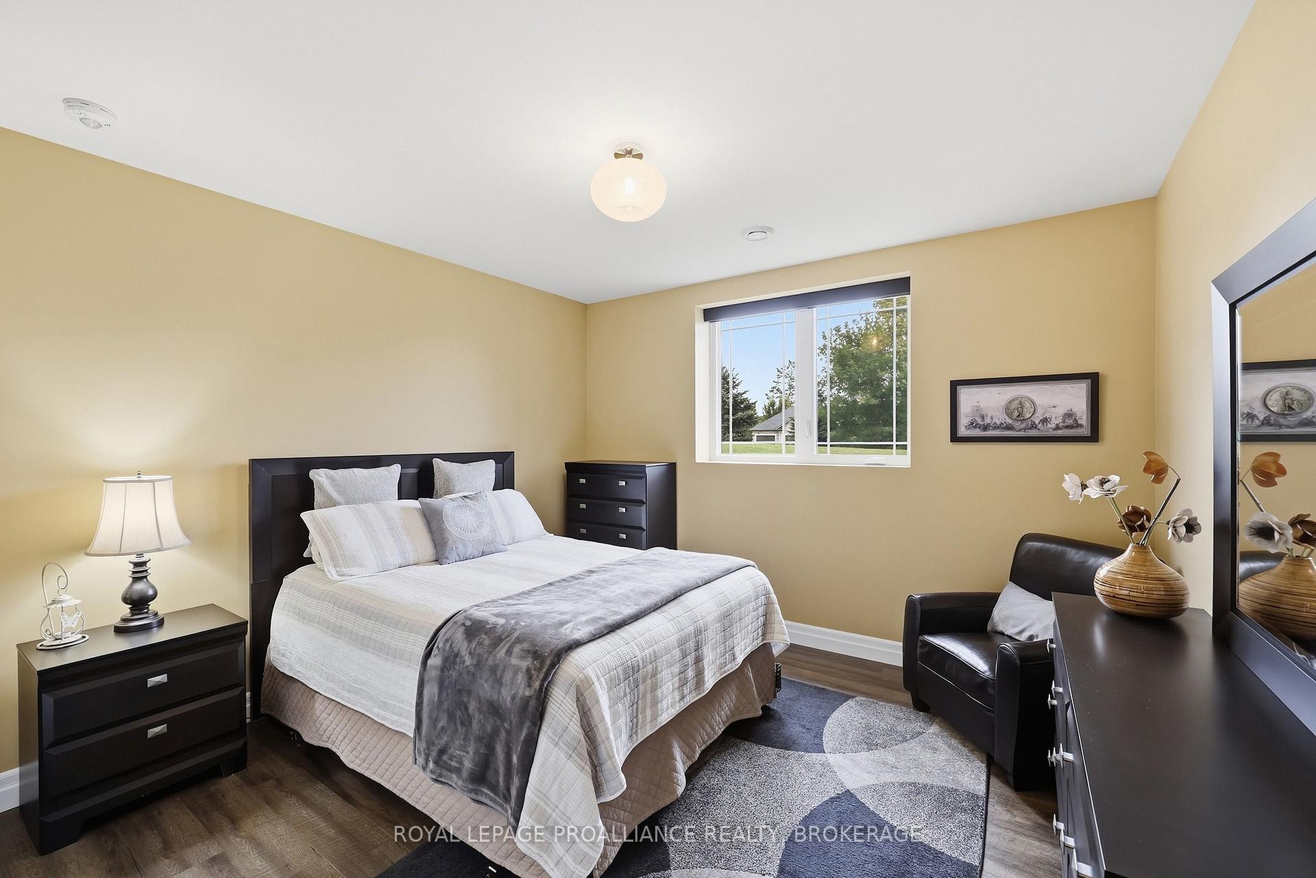 Photo 38 of 4 Sandstone Court, Frontenac, Frontenac South — HOMEH