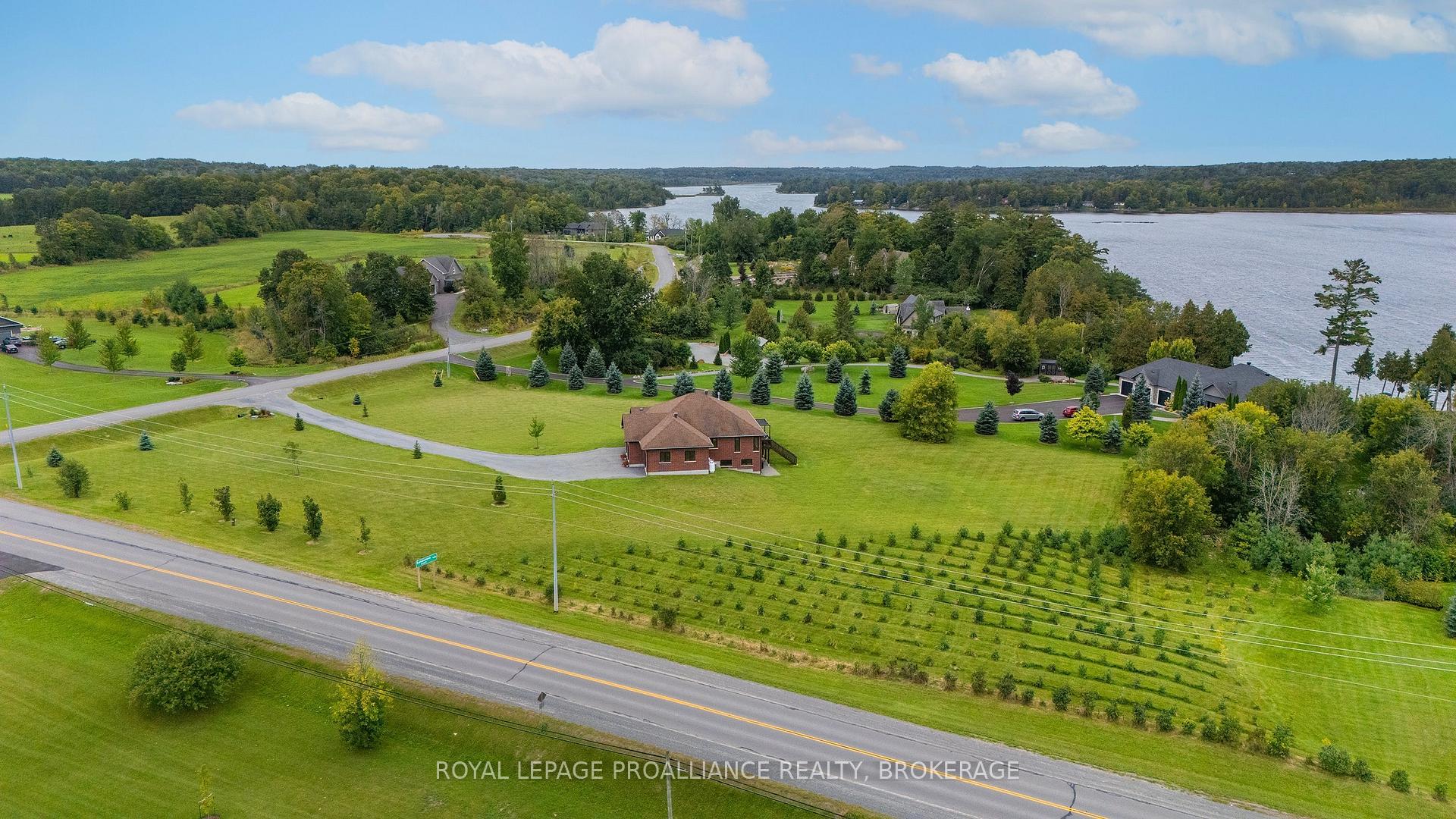 Photo 42 of 4 Sandstone Court, Frontenac, Frontenac South — HOMEH
