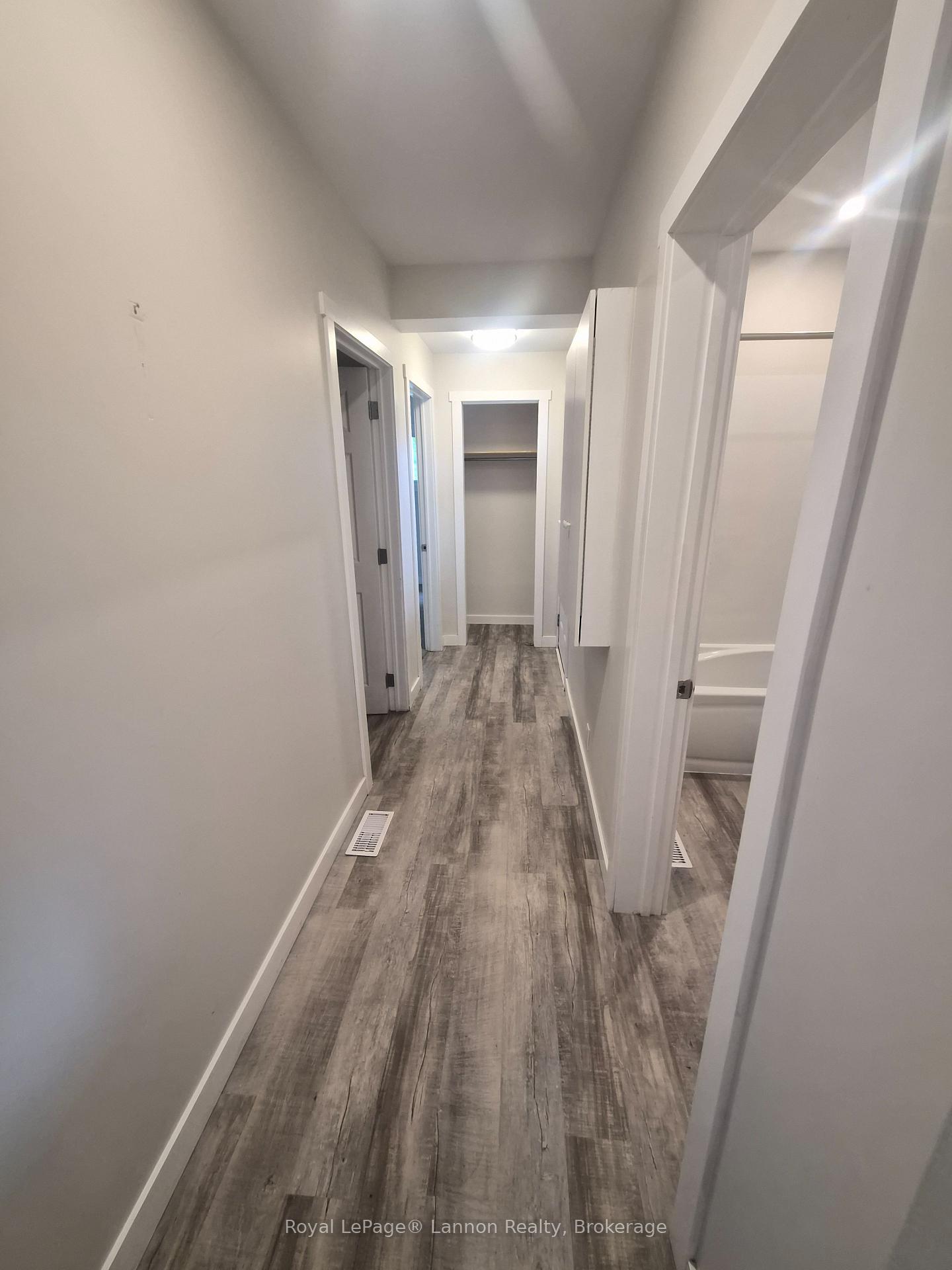 Photo 11 of 500 Wiley Street, Thunder Bay, East End — HOMEH