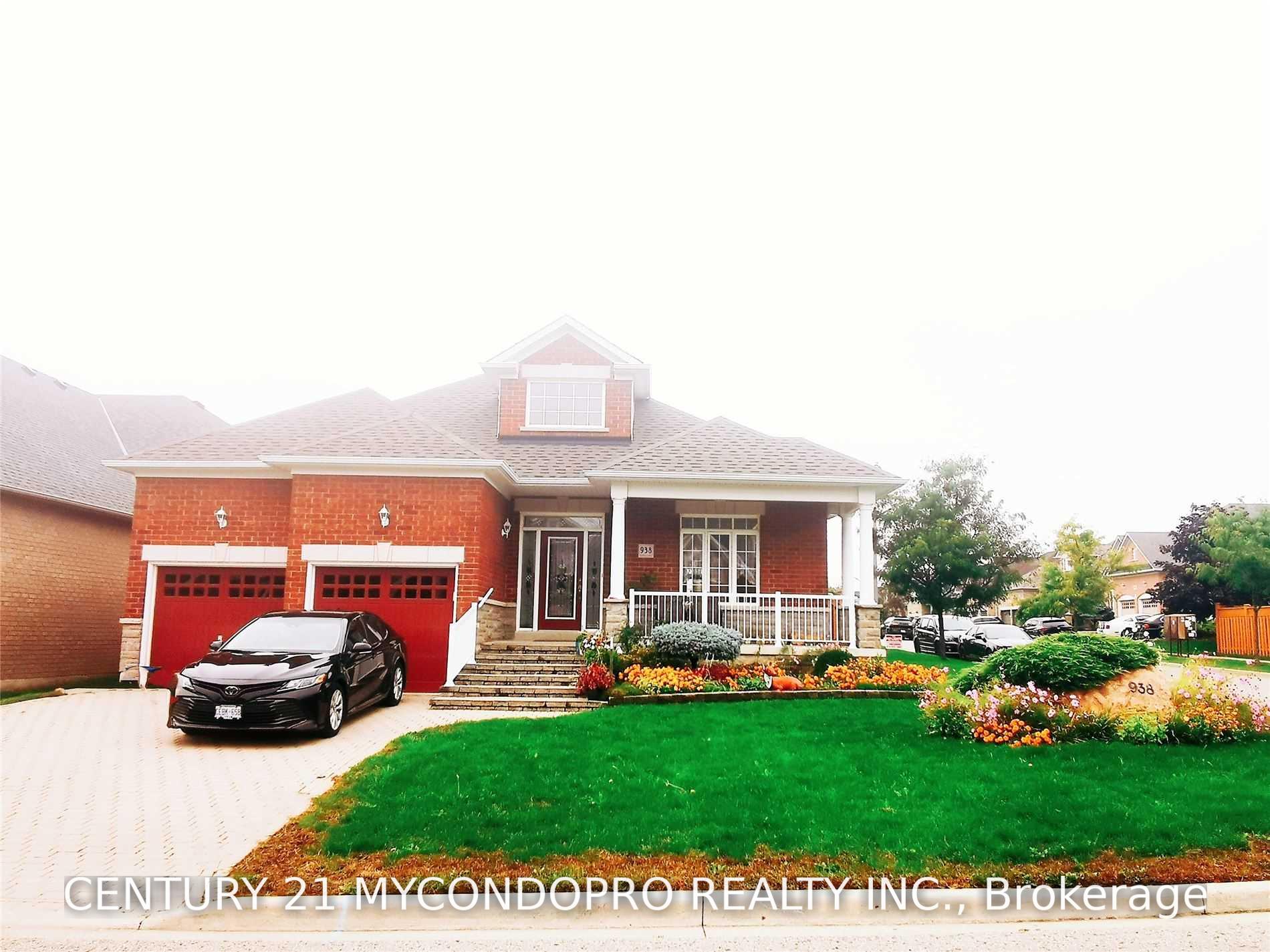Photo of 938 Red Deer Avenue