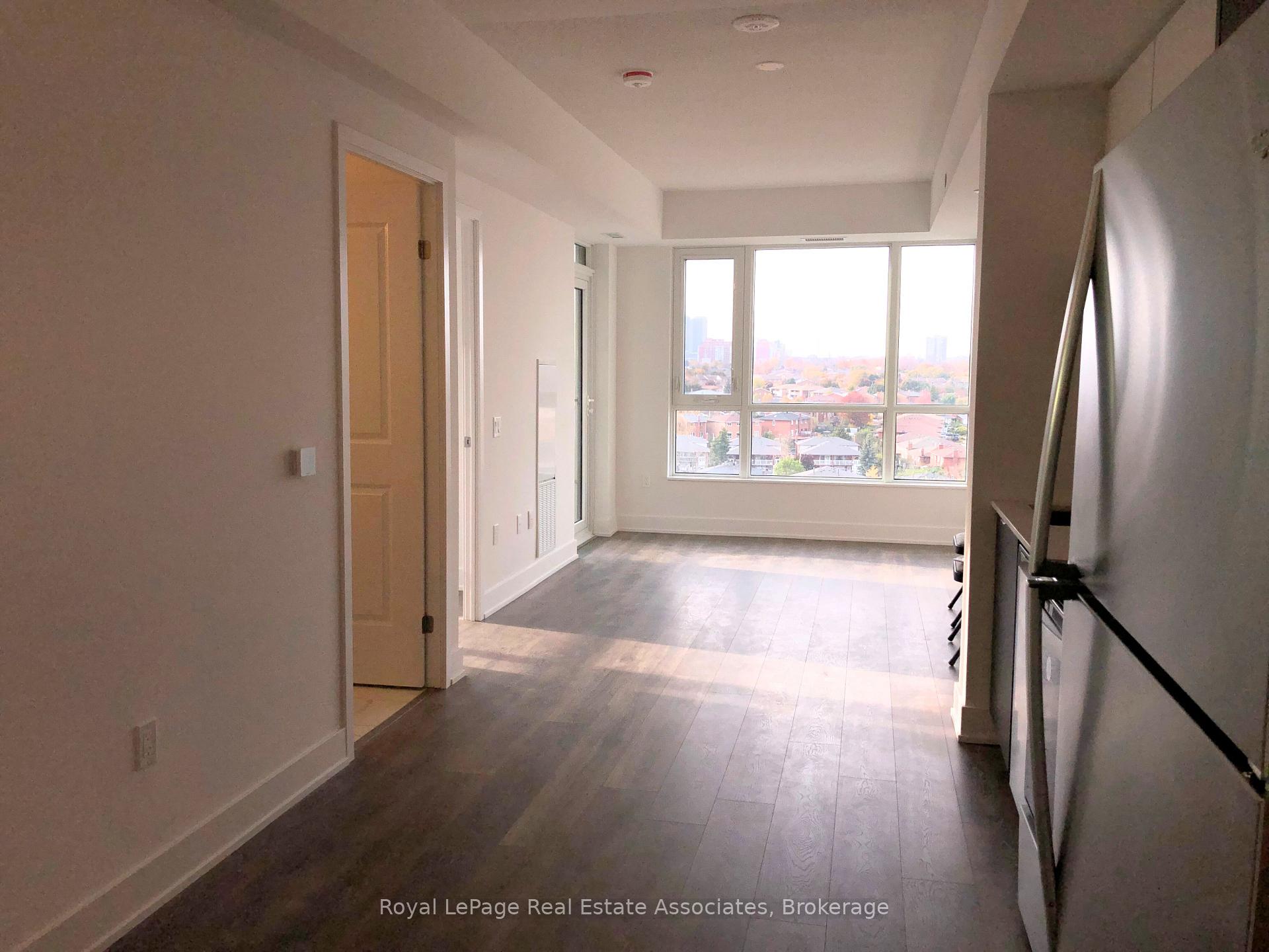 Photo 10 of Unit 1004, 202 Burnhamthorpe Road E, Mississauga, Mississauga Valleys — HOMEH