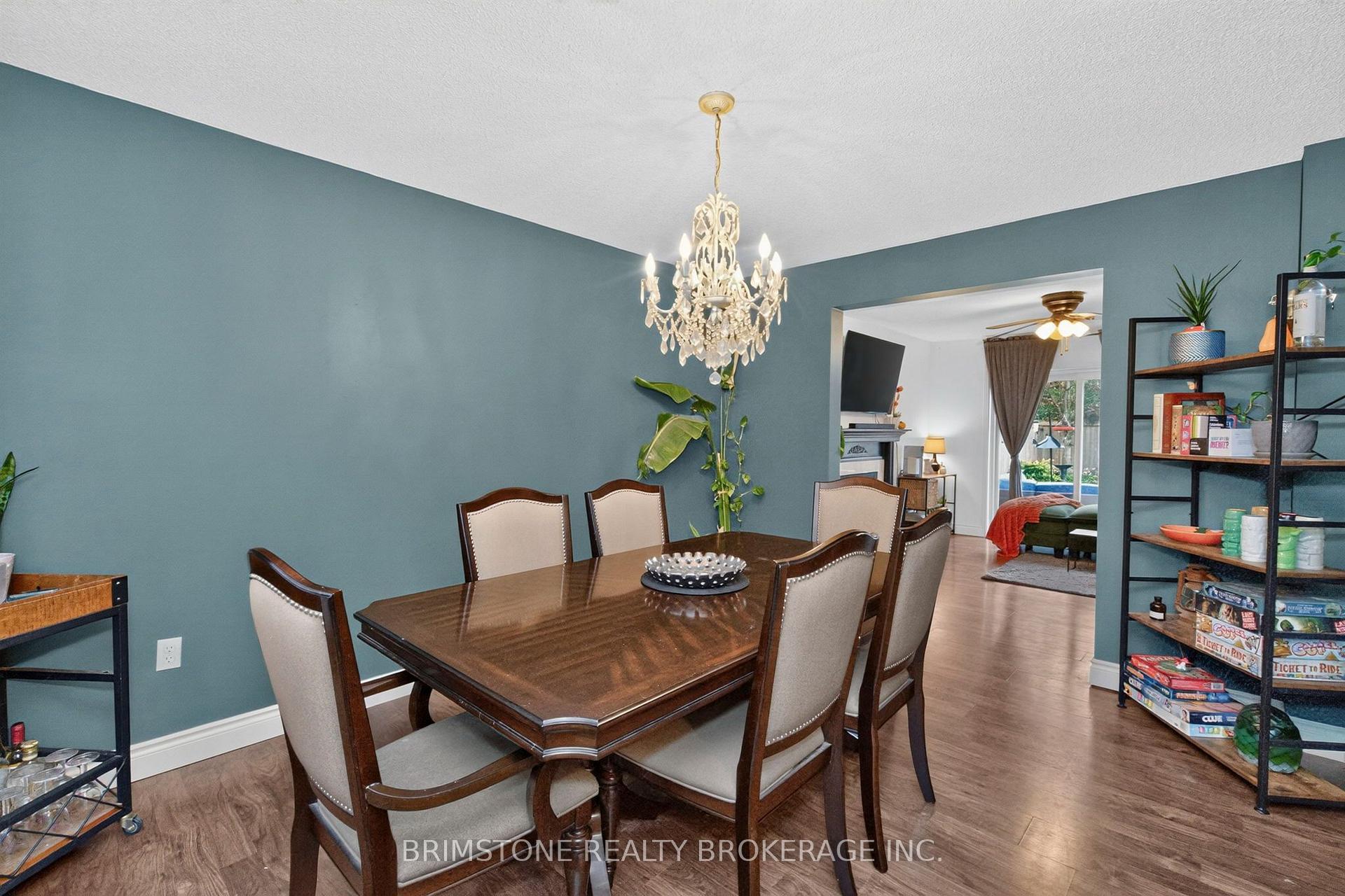 Photo 18 of 32 Wessenger Drive, Barrie, Holly — HOMEH