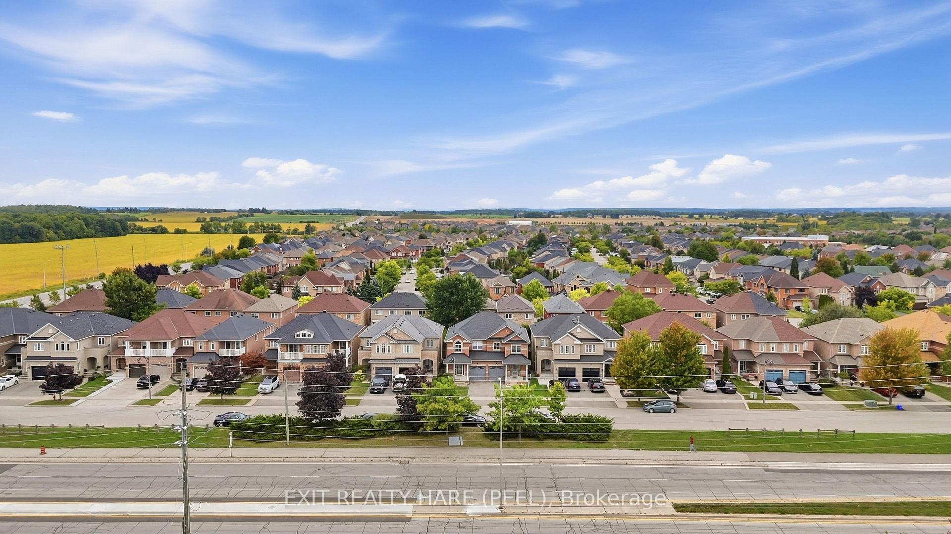 Photo 18 of 24 Snowberry Crescent, Halton Hills, Georgetown — HOMEH