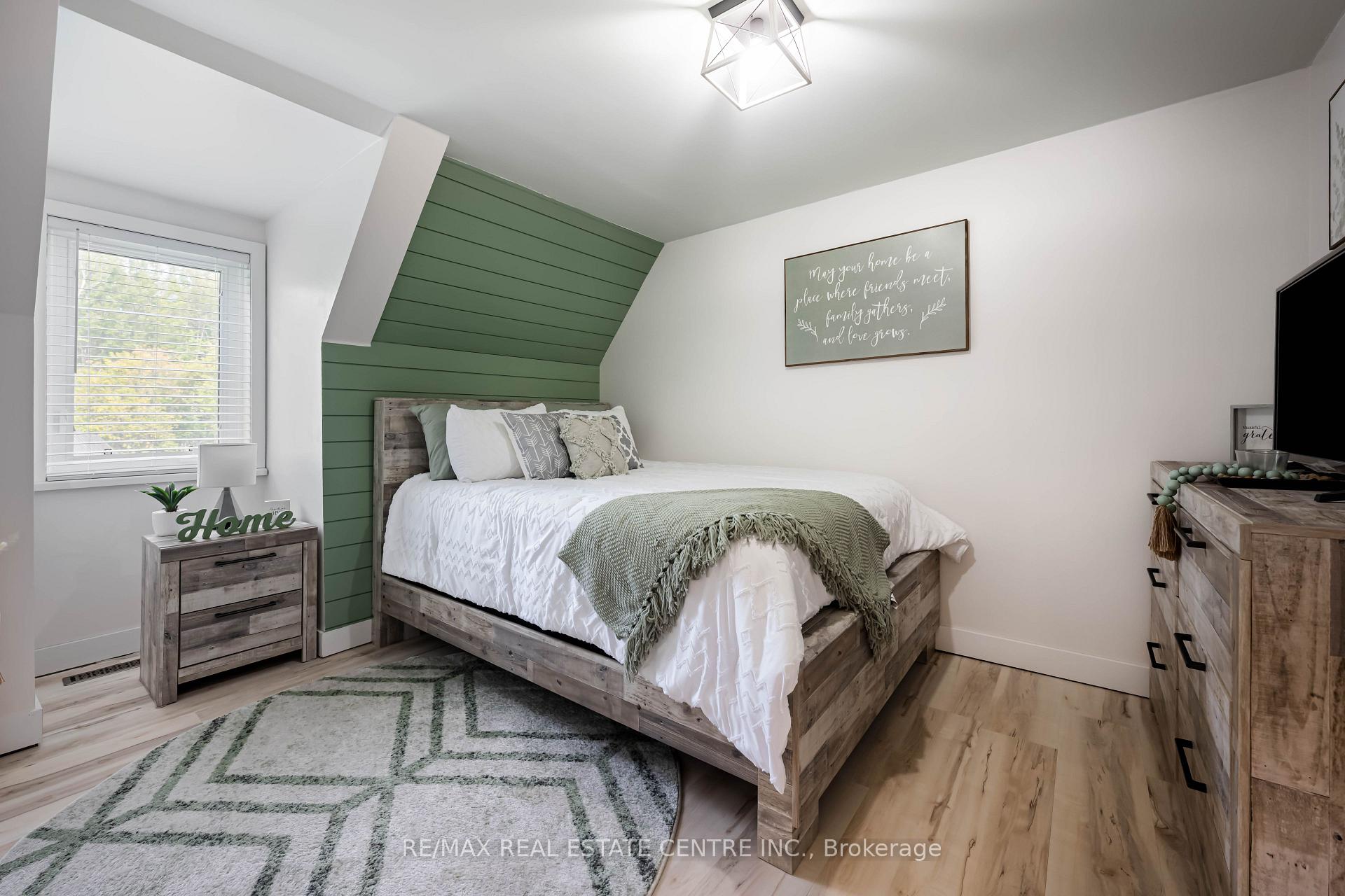 Photo 18 of 2570 Creemore Avenue, Clearview, Rural Clearview — HOMEH