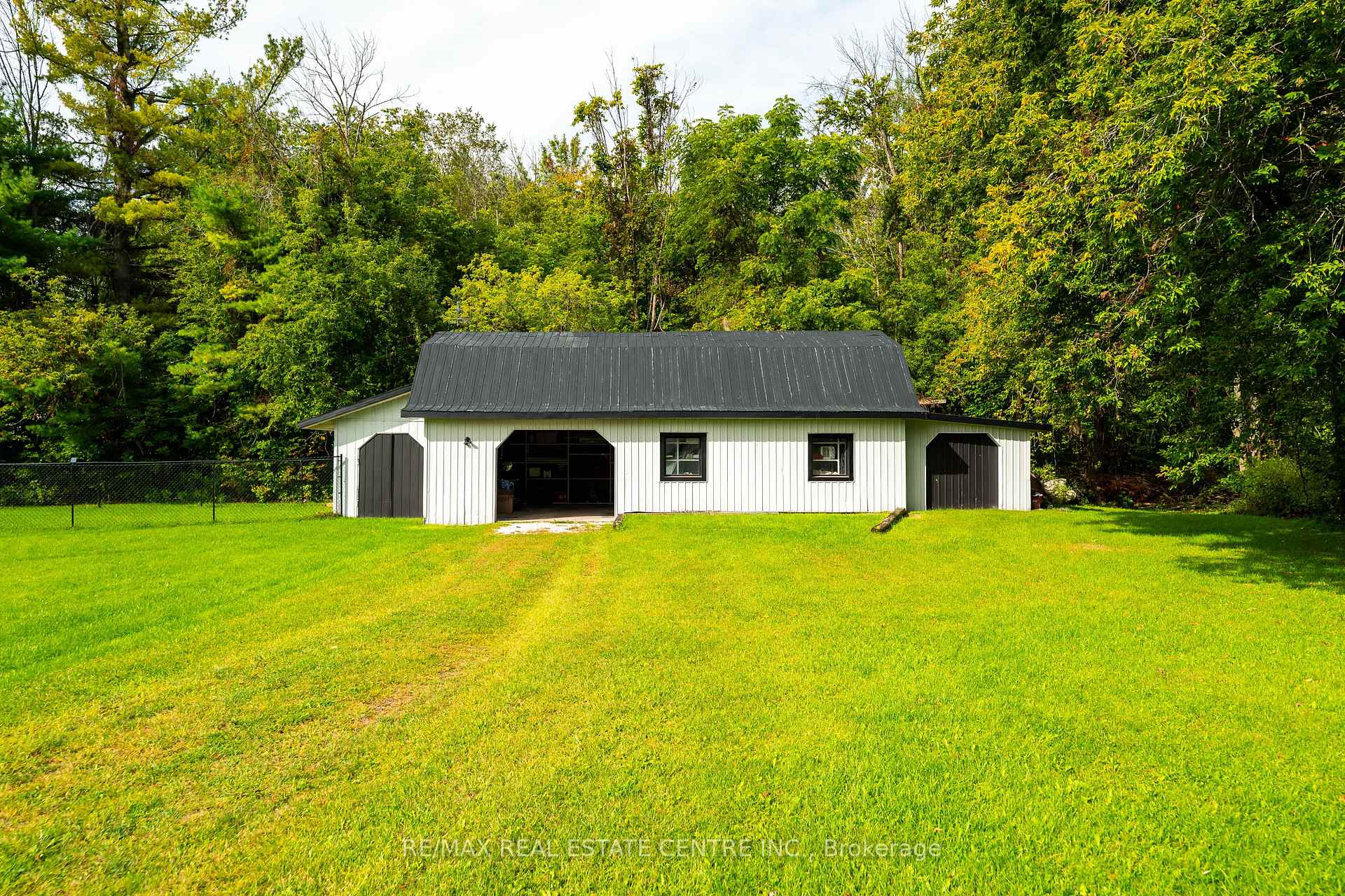 Photo 47 of 2570 Creemore Avenue, Clearview, Rural Clearview — HOMEH