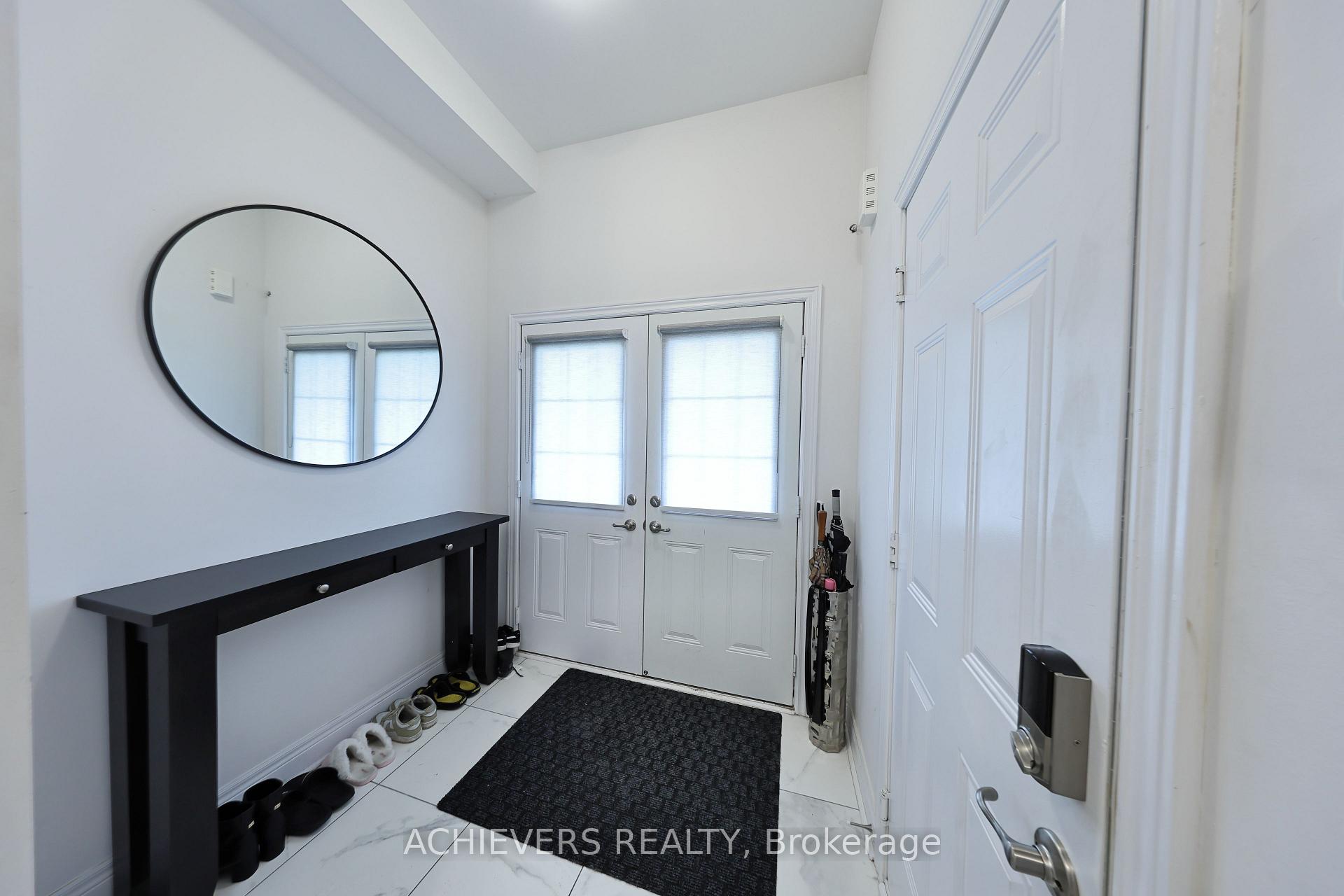 Photo 6 of 52 Branigan Crescent, Halton Hills, Georgetown — HOMEH