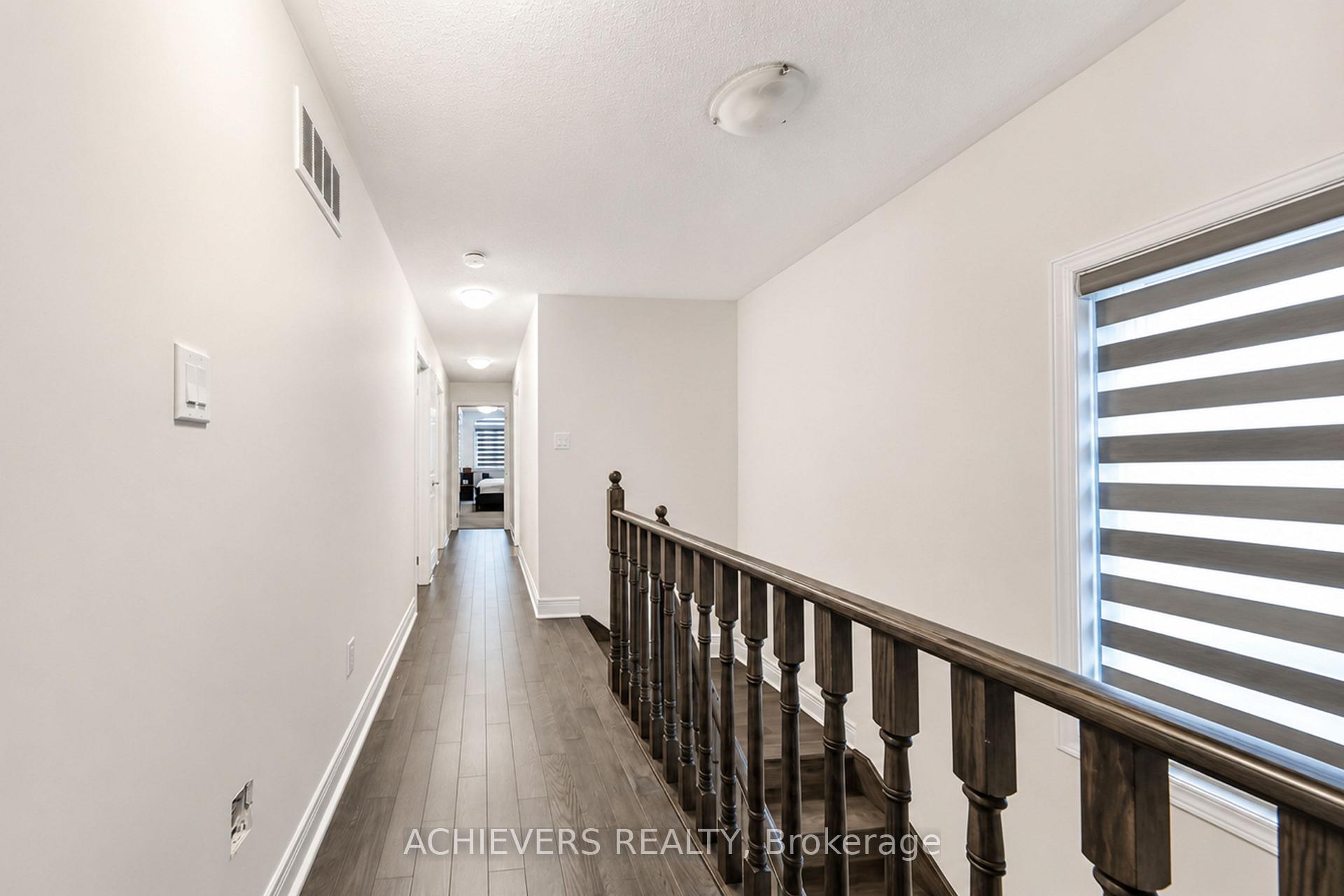 Photo 18 of 52 Branigan Crescent, Halton Hills, Georgetown — HOMEH
