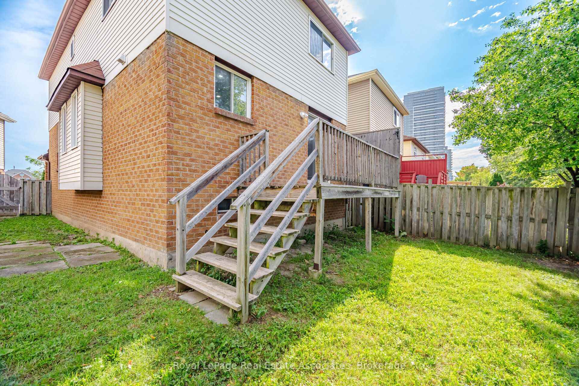 Photo 48 of 26 Sheldrake Court, Brampton, Brampton South — HOMEH