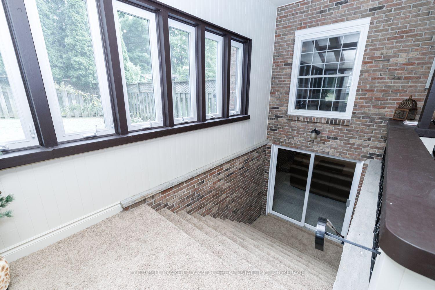 Photo 20 of 16 Willowdale Court, Pelham, Fonthill — HOMEH