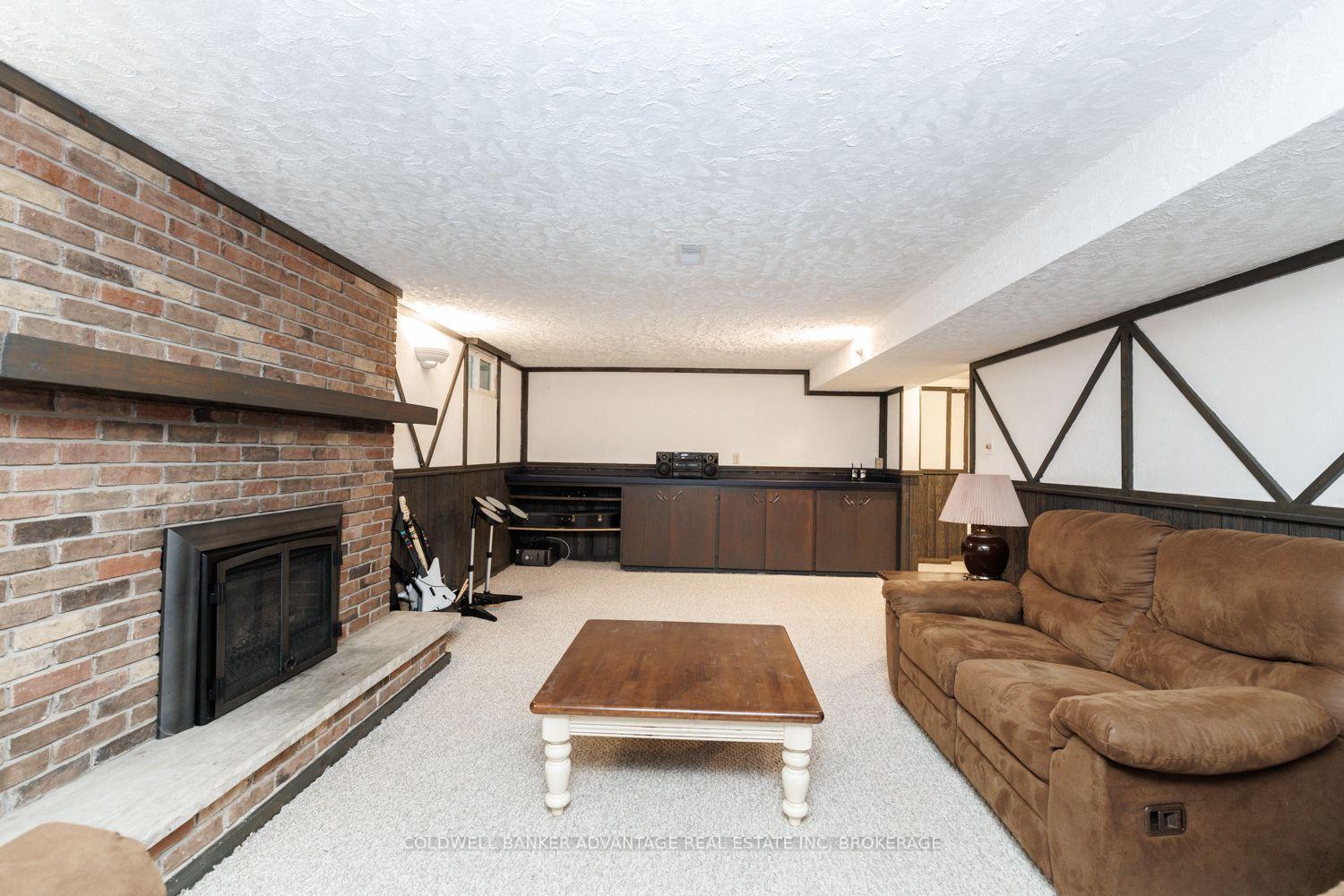 Photo 32 of 16 Willowdale Court, Pelham, Fonthill — HOMEH