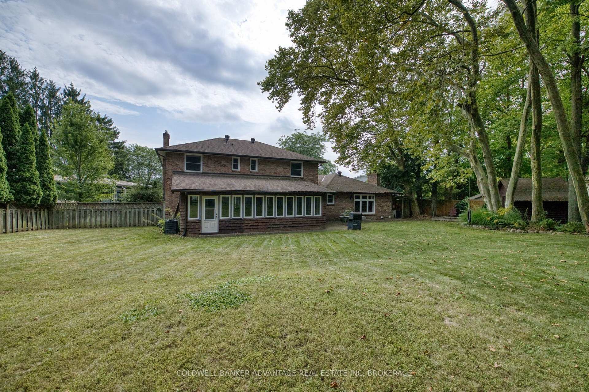 Photo 38 of 16 Willowdale Court, Pelham, Fonthill — HOMEH
