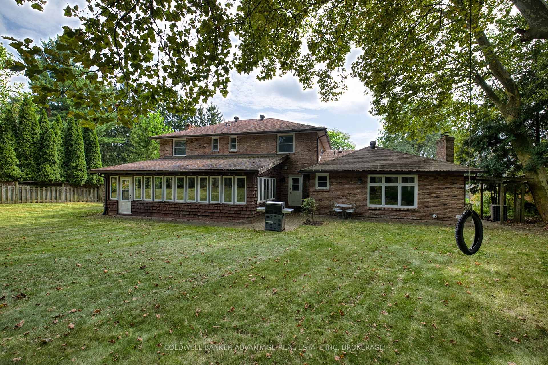 Photo 39 of 16 Willowdale Court, Pelham, Fonthill — HOMEH