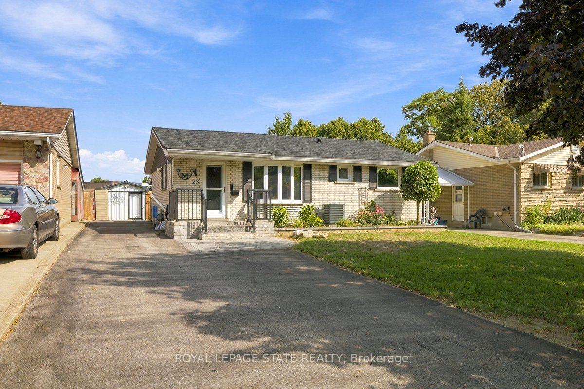 Photo 2 of 23 Allanton Boulevard, Brantford, Fairview/Greenbrier — HOMEH