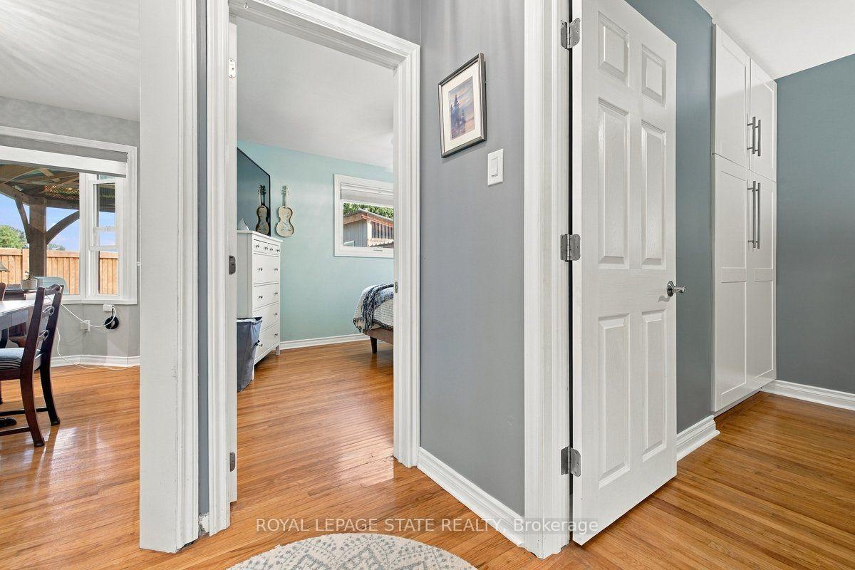 Photo 13 of 23 Allanton Boulevard, Brantford, Fairview/Greenbrier — HOMEH