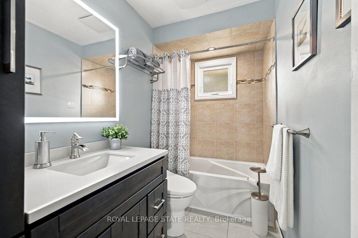 Photo 18 of 23 Allanton Boulevard, Brantford, Fairview/Greenbrier — HOMEH