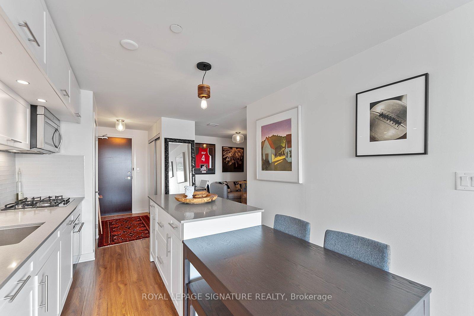 Photo 12 of Unit 601, 205 Manning Avenue, Toronto, Trinity-Bellwoods — HOMEH