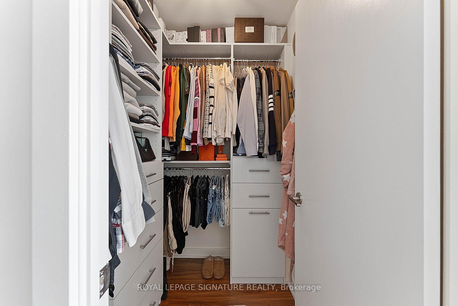 Photo 24 of Unit 601, 205 Manning Avenue, Toronto, Trinity-Bellwoods — HOMEH