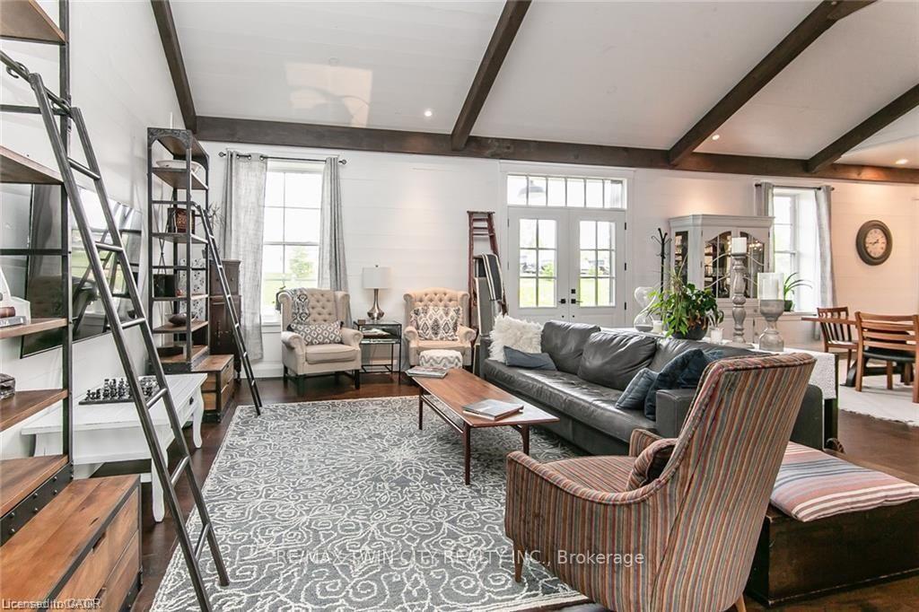 Photo 15 of 141 Ruth Anne Place, Mapleton, Rural Mapleton — HOMEH