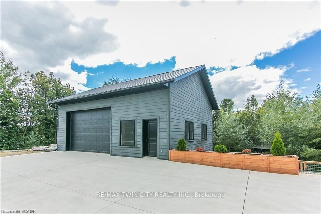 Photo 31 of 141 Ruth Anne Place, Mapleton, Rural Mapleton — HOMEH