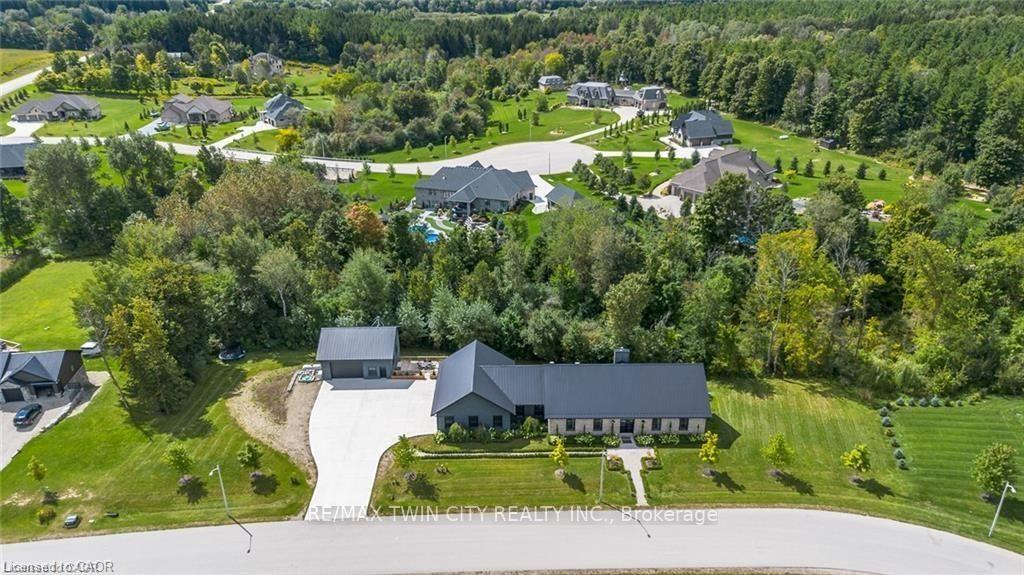 Photo 43 of 141 Ruth Anne Place, Mapleton, Rural Mapleton — HOMEH