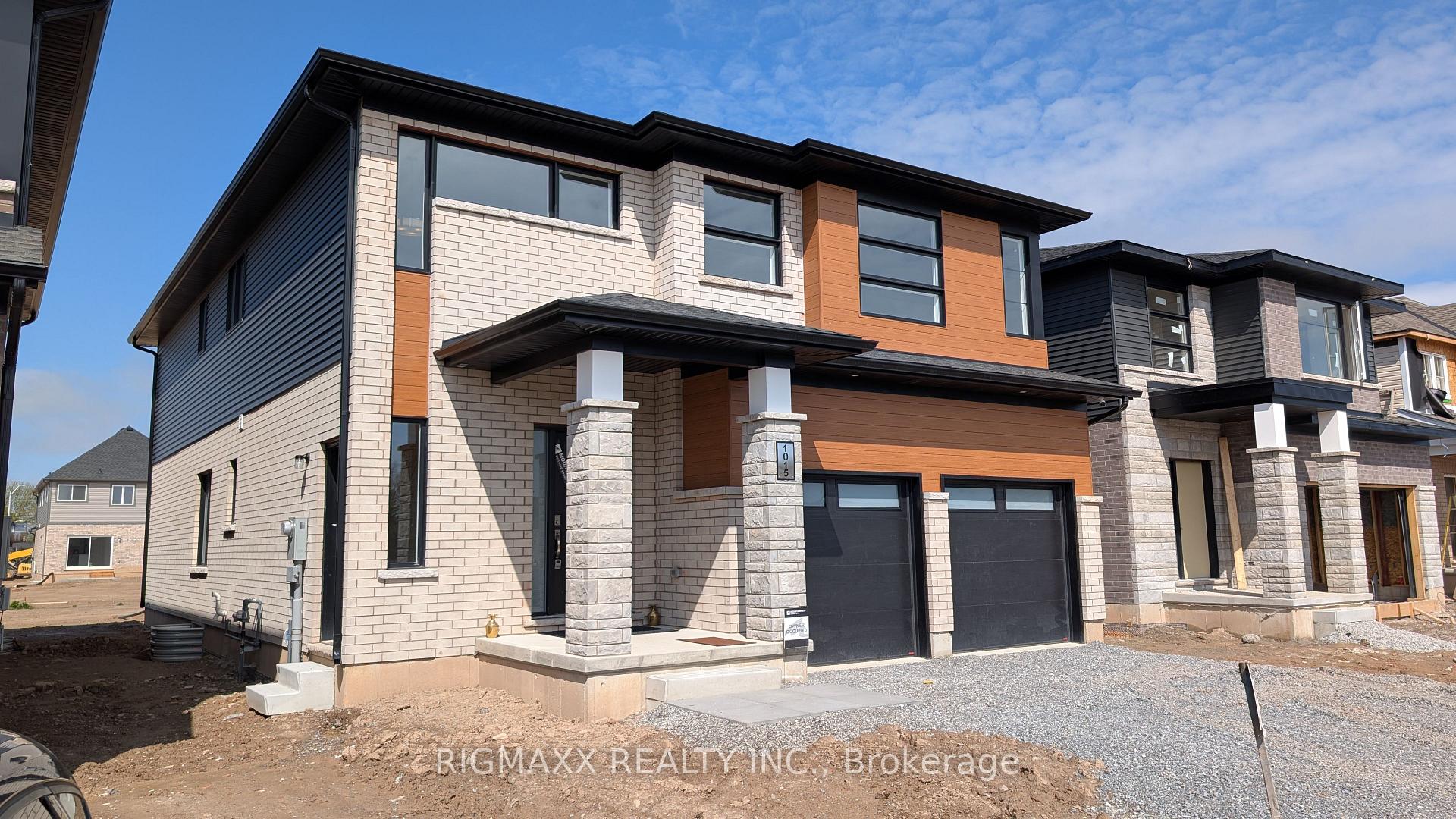 Photo 2 of 1015 Alliston Avenue E, Fort Erie, Crescent Park — HOMEH