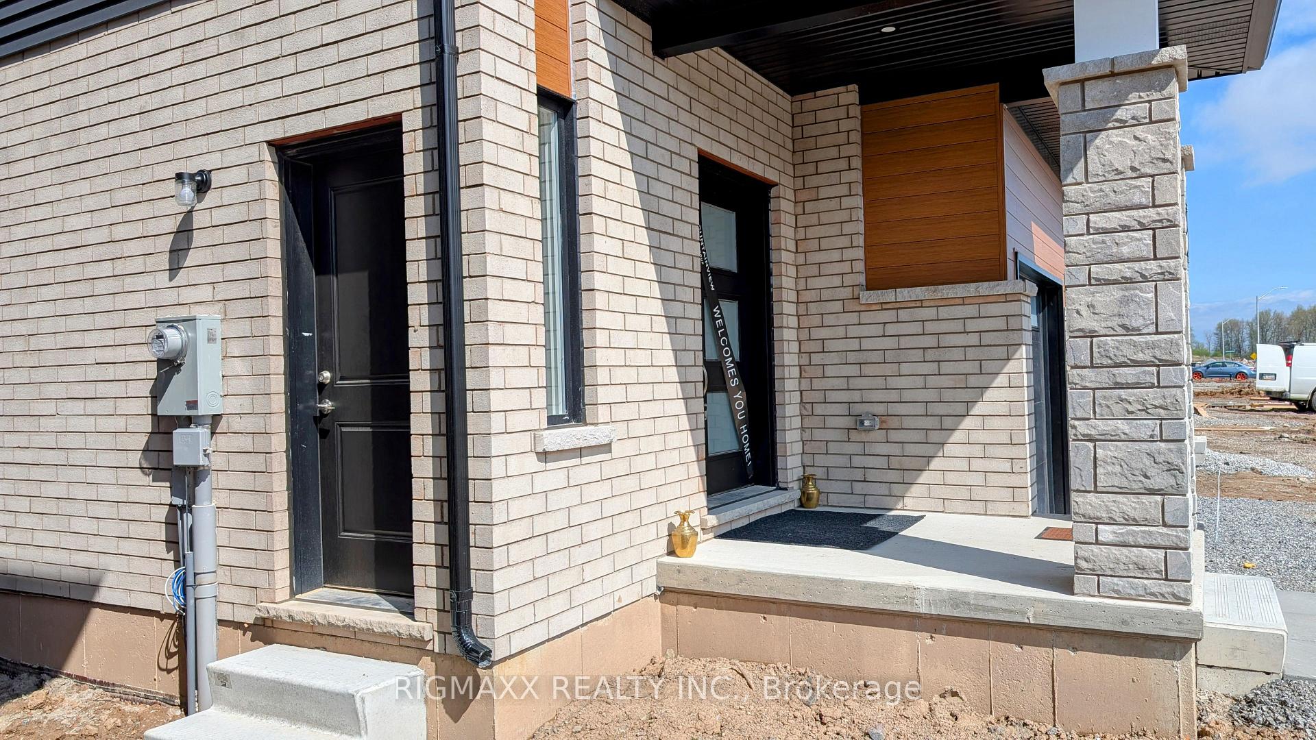 Photo 3 of 1015 Alliston Avenue E, Fort Erie, Crescent Park — HOMEH