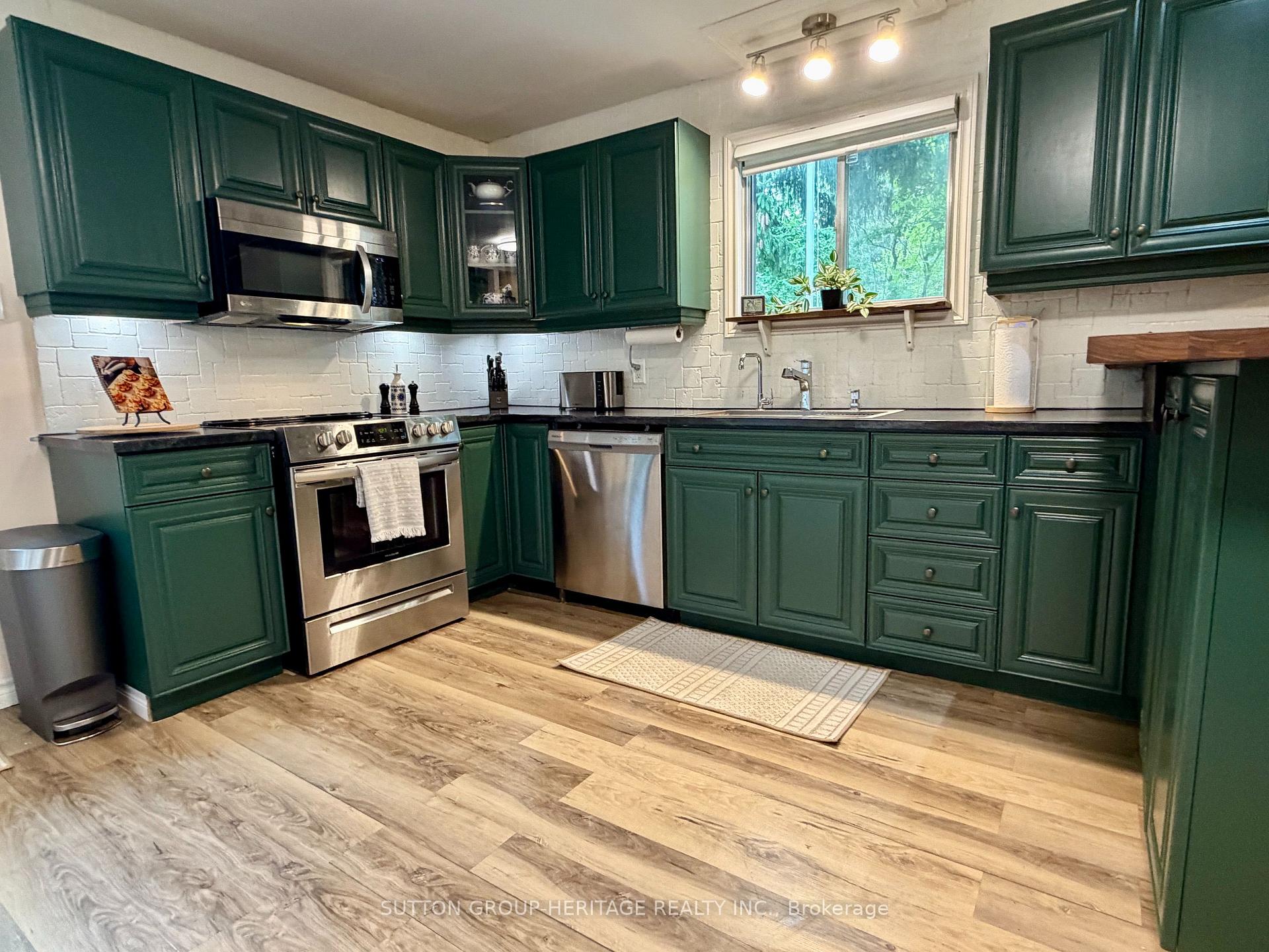 Photo 8 of 355 Gilbert Avenue, Norfolk, Delhi — HOMEH