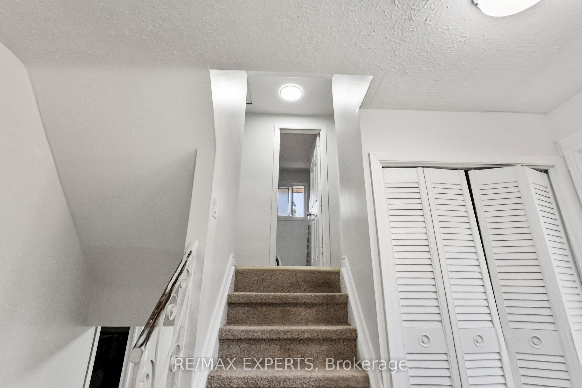Photo 9 of 23 Thomas Street, Cobourg — HOMEH