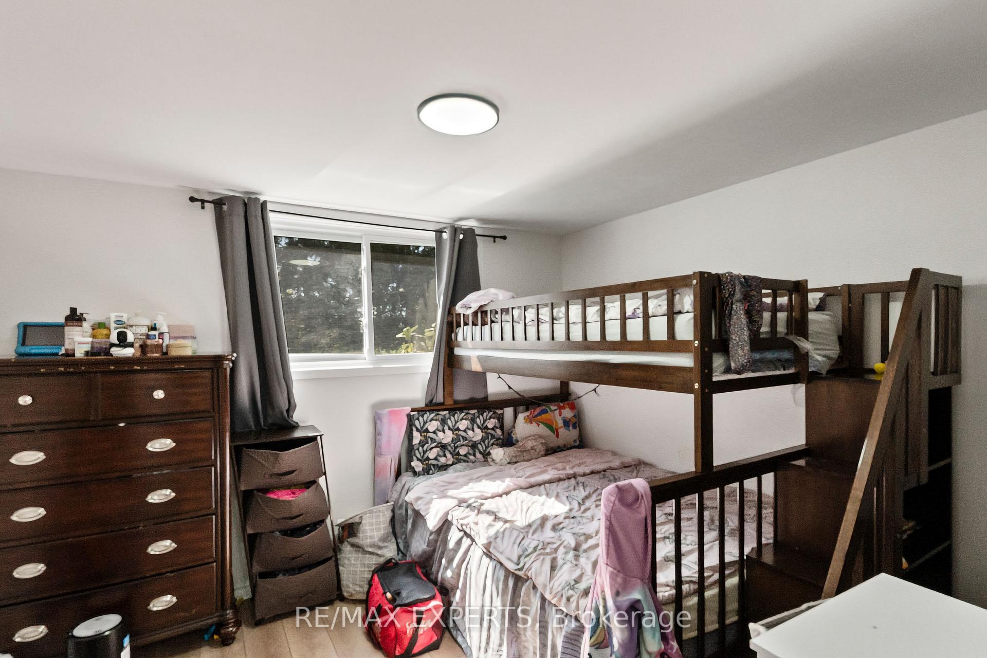 Photo 15 of 23 Thomas Street, Cobourg — HOMEH