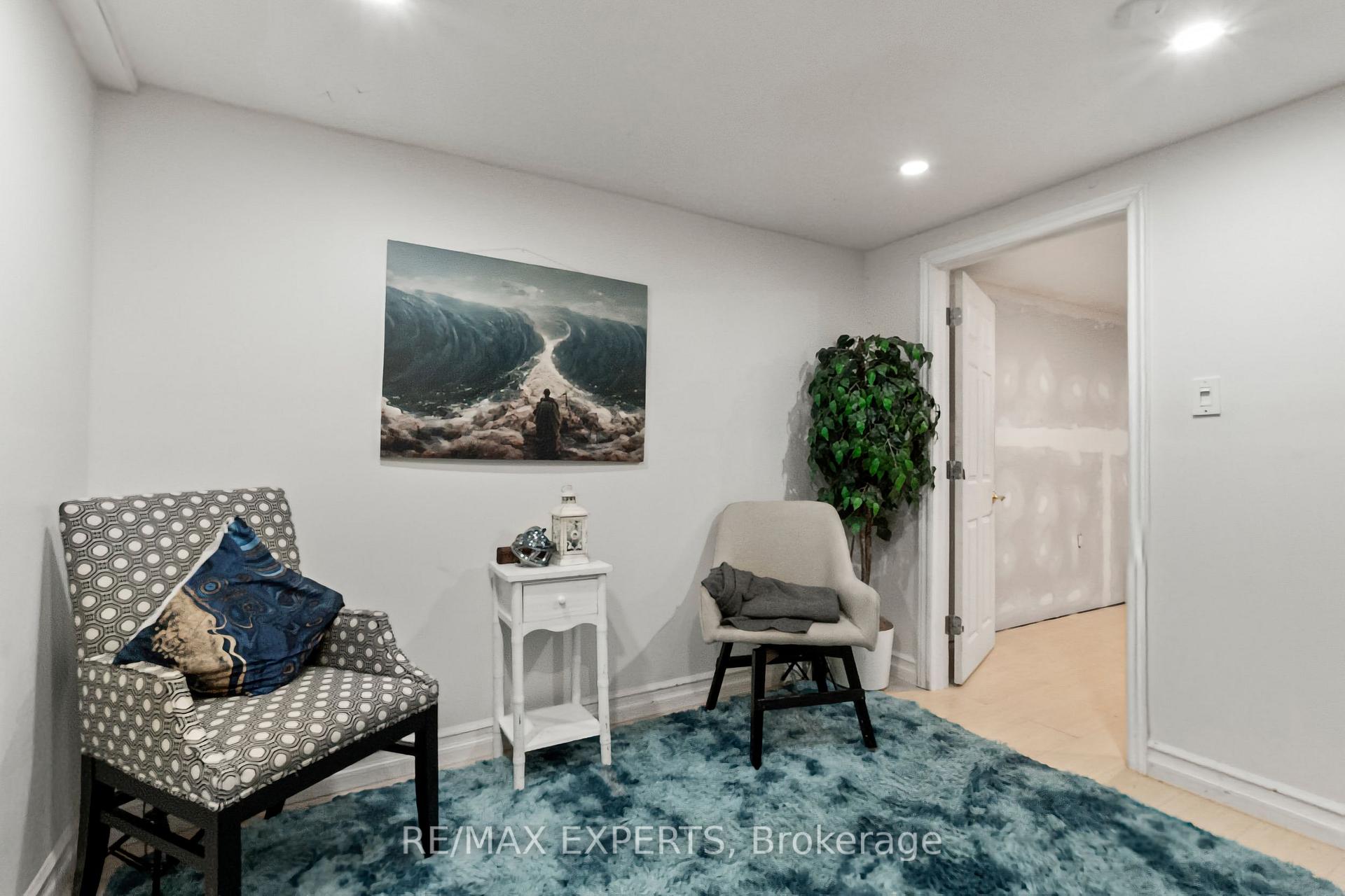 Photo 22 of 23 Thomas Street, Cobourg — HOMEH