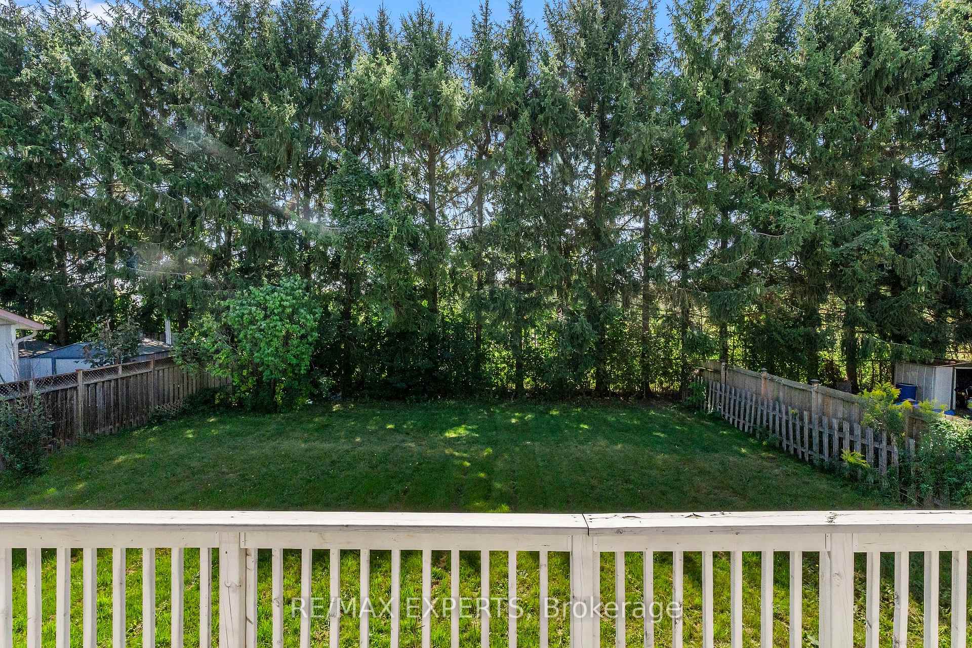 Photo 24 of 23 Thomas Street, Cobourg — HOMEH