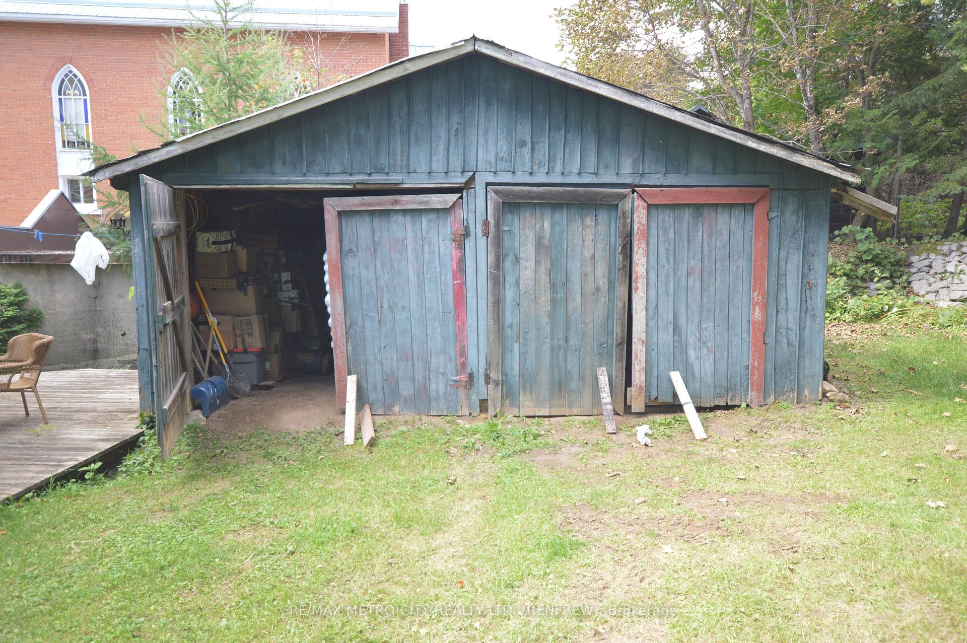 Photo 32 of 193 Oak Street, Bonnechere Valley, Eganville/Bonnechere Twp — HOMEH