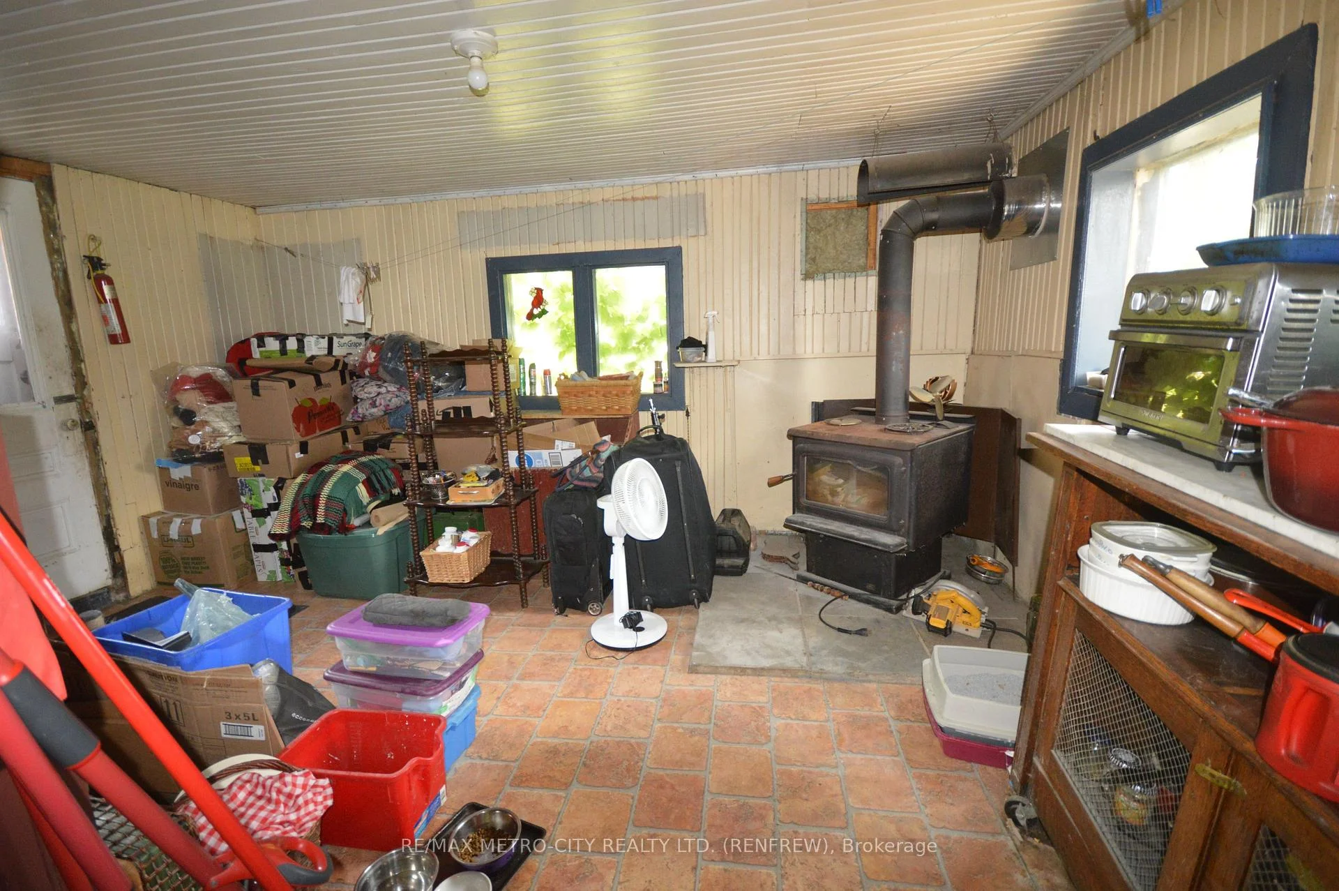Photo 17 of 193 Oak Street, Bonnechere Valley, Eganville/Bonnechere Twp — HOMEH