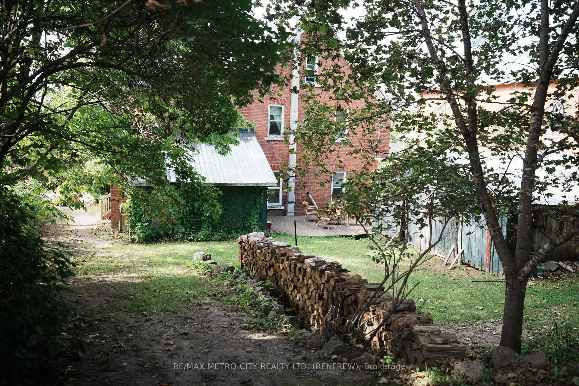 Photo 50 of 193 Oak Street, Bonnechere Valley, Eganville/Bonnechere Twp — HOMEH