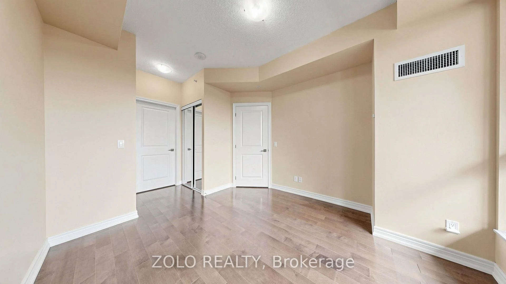 Photo 33 of Unit 307, 23 Glebe Road W, Toronto, Yonge-Eglinton — HOMEH