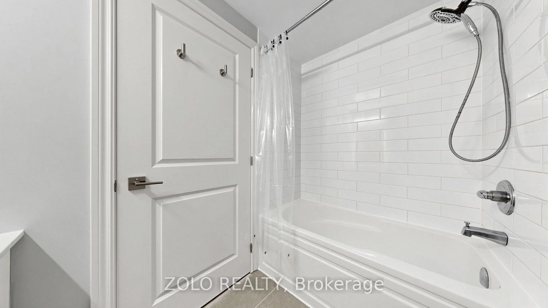 Photo 38 of Unit 307, 23 Glebe Road W, Toronto, Yonge-Eglinton — HOMEH