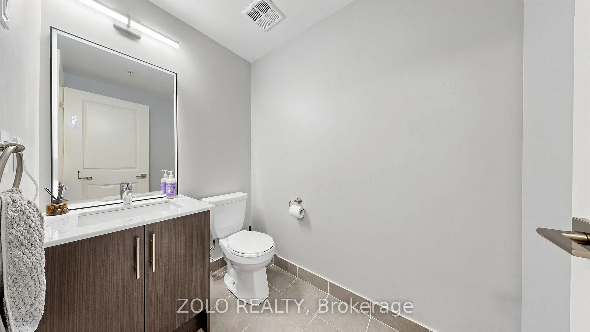 Photo 40 of Unit 307, 23 Glebe Road W, Toronto, Yonge-Eglinton — HOMEH