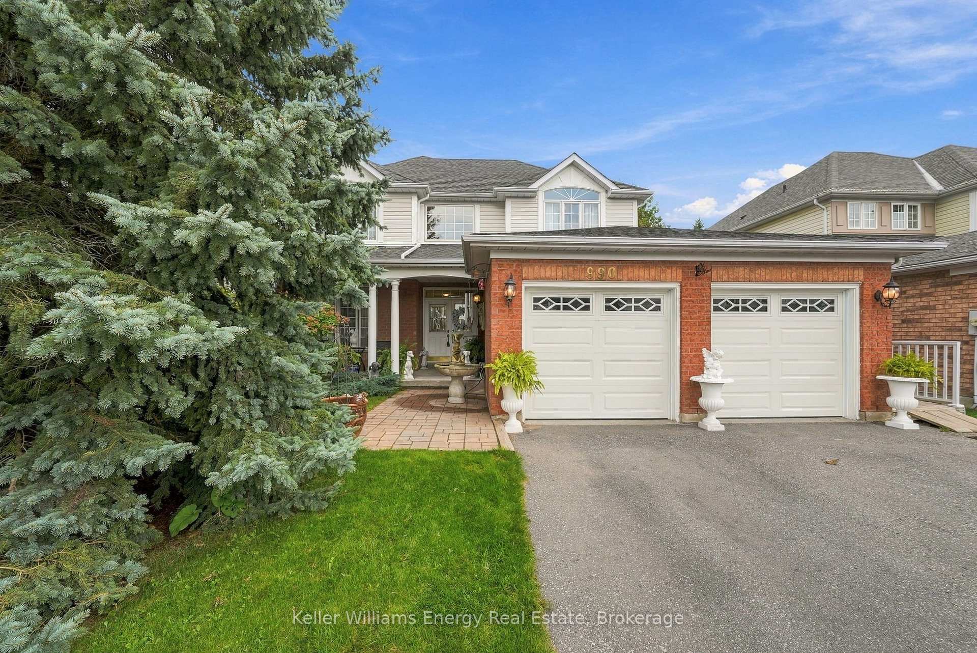 Photo 4 of 990 Glenbourne Drive, Oshawa, Pinecrest — HOMEH