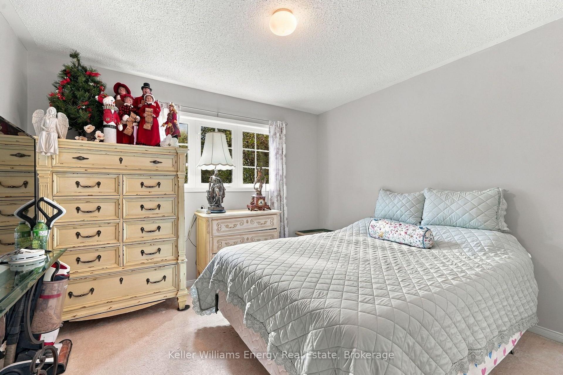 Photo 31 of 990 Glenbourne Drive, Oshawa, Pinecrest — HOMEH
