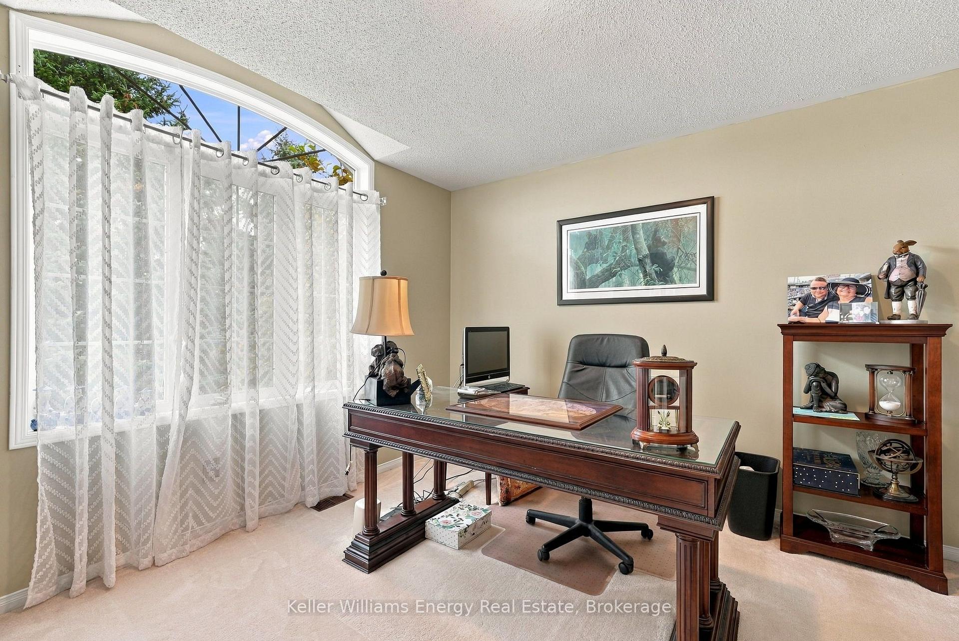 Photo 32 of 990 Glenbourne Drive, Oshawa, Pinecrest — HOMEH