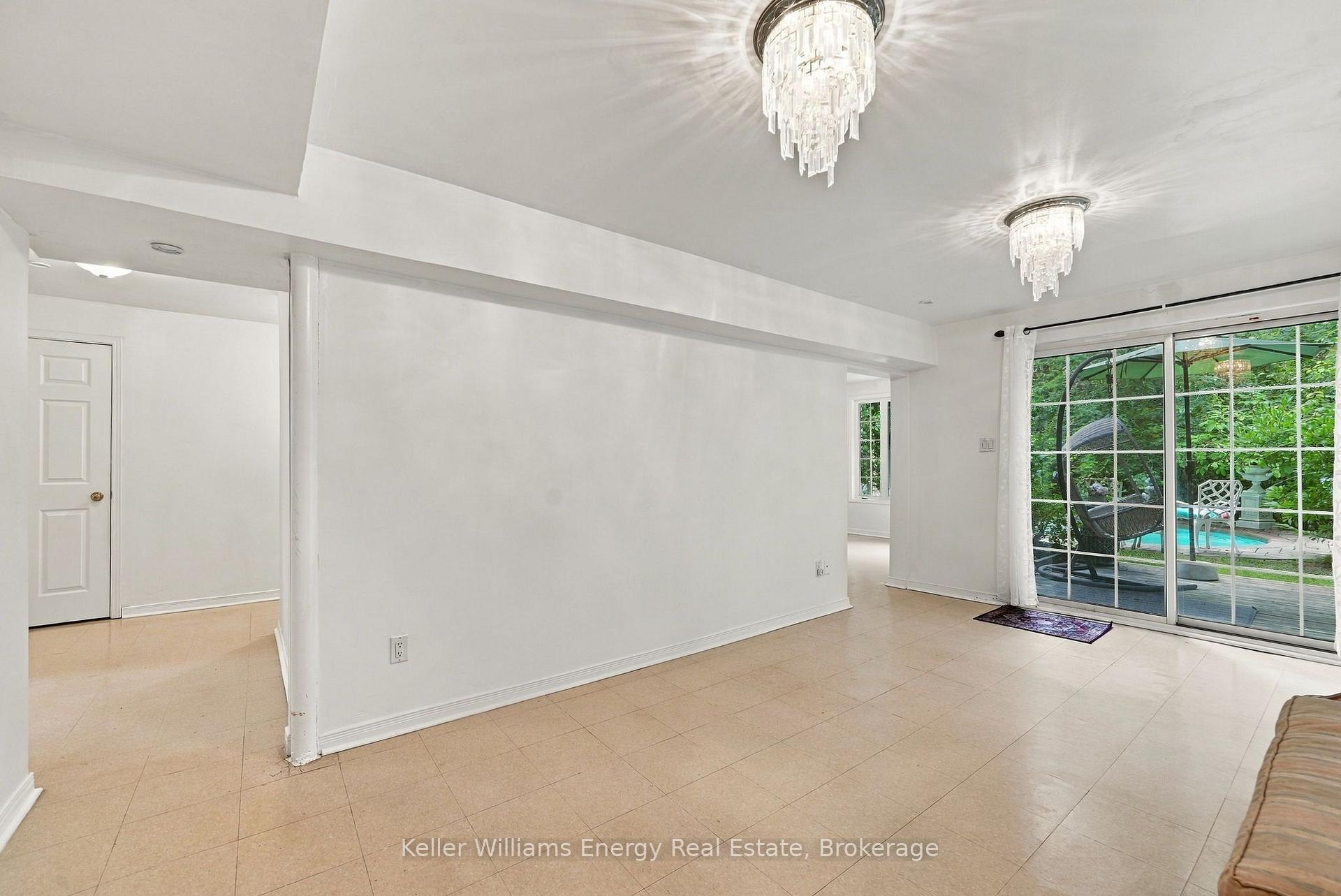 Photo 40 of 990 Glenbourne Drive, Oshawa, Pinecrest — HOMEH