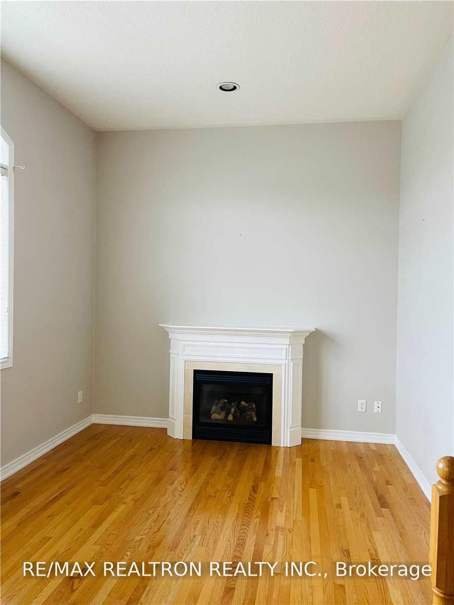 Photo 8 of 35 Basilica Drive, Vaughan, Vellore Village — HOMEH