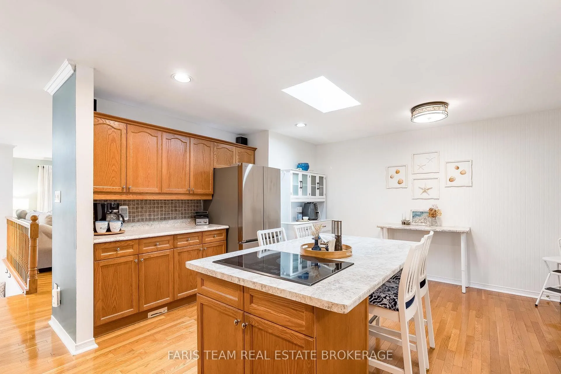 Photo 9 of 1033 Cameron Street, Innisfil, Rural Innisfil — HOMEH