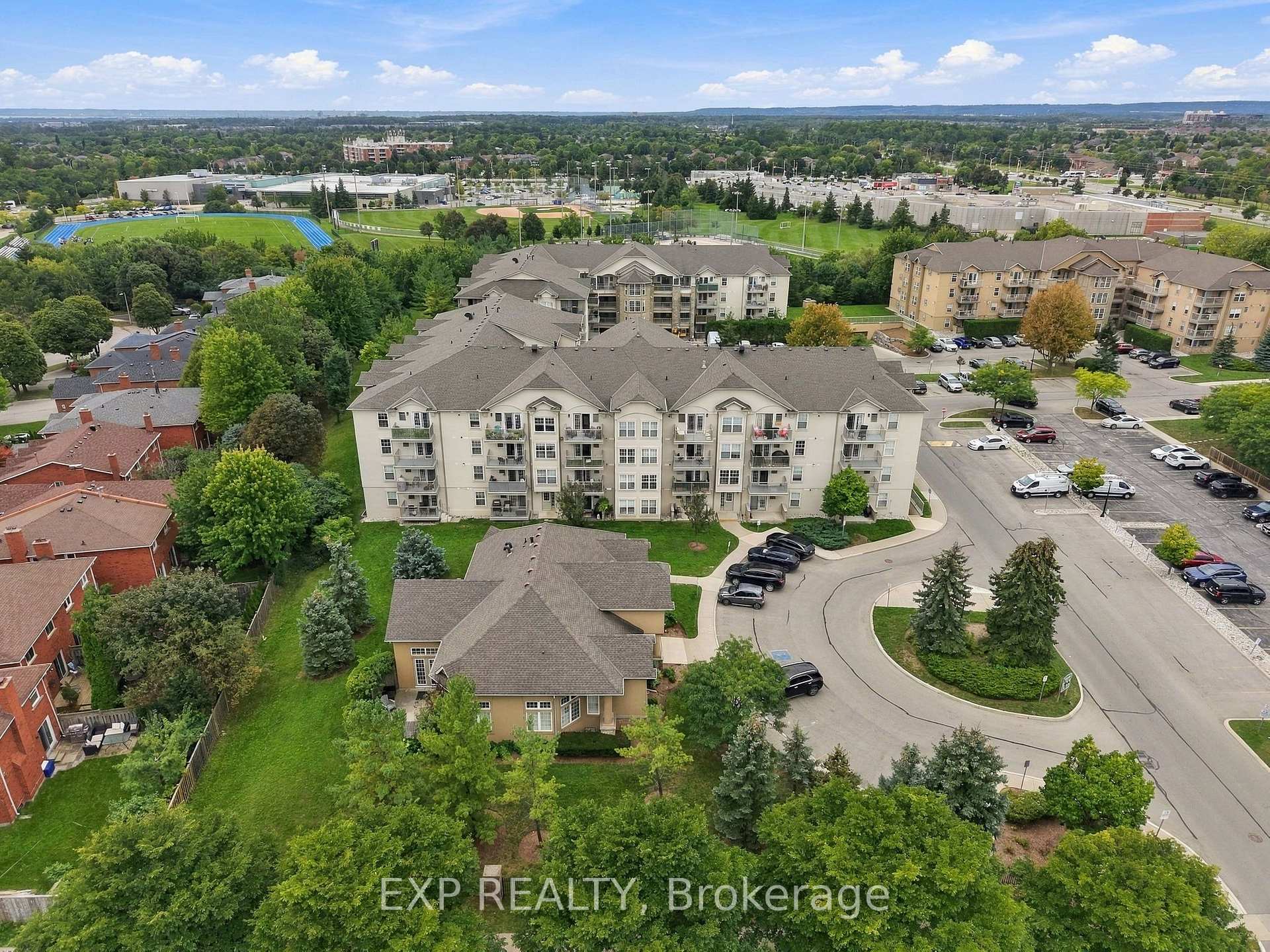 Photo 15 of Unit 206, 1440 Bishops Gate, Oakville, Glen Abbey — HOMEH