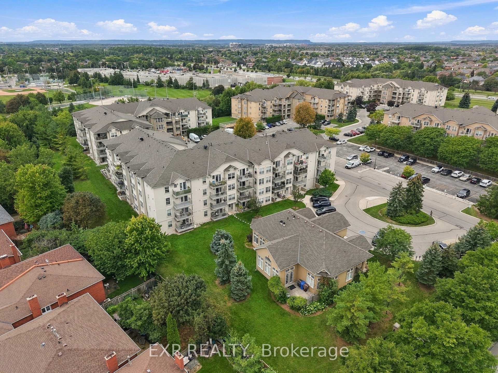 Photo 17 of Unit 206, 1440 Bishops Gate, Oakville, Glen Abbey — HOMEH